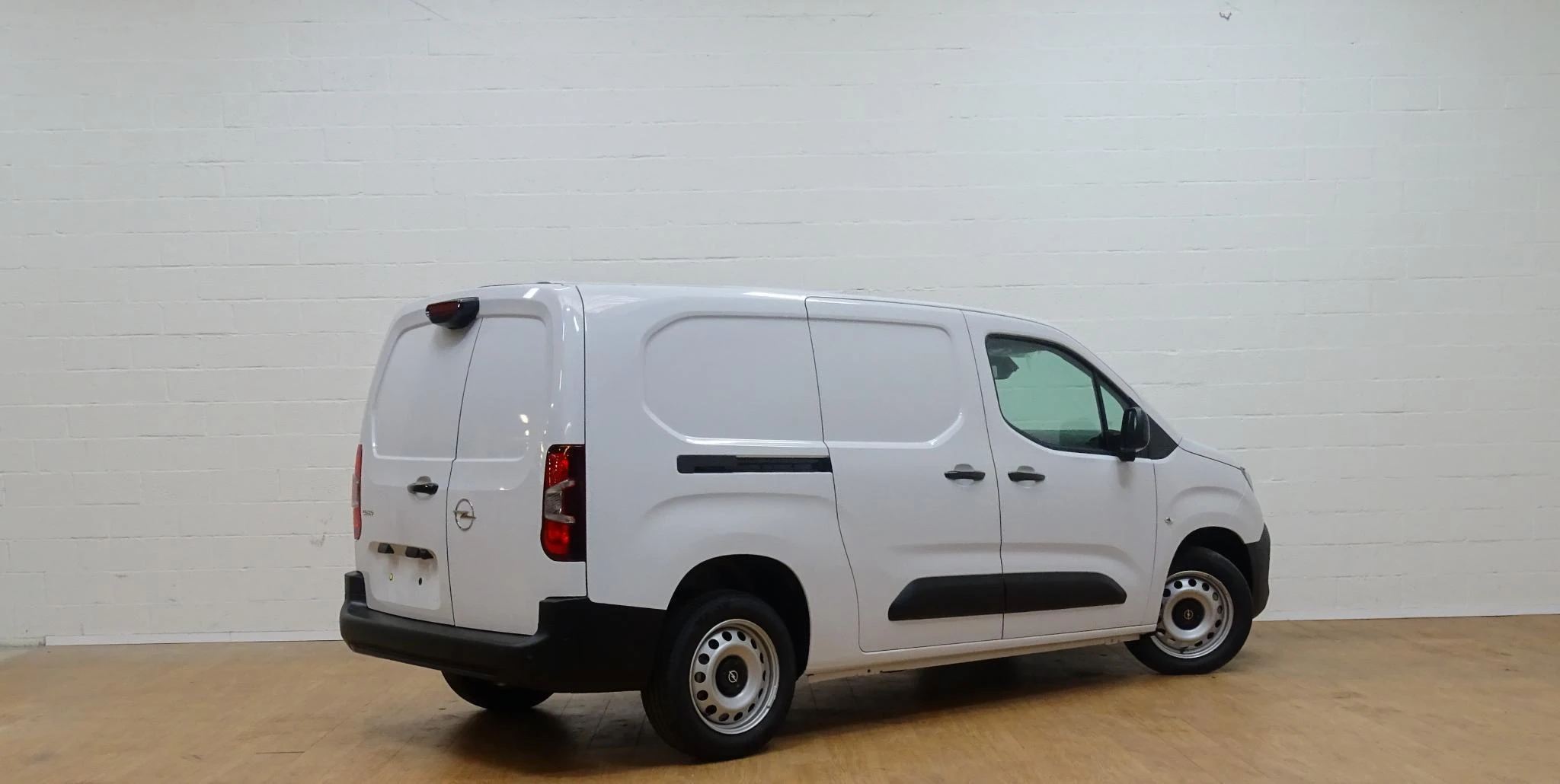 Opel-Combo-image-1