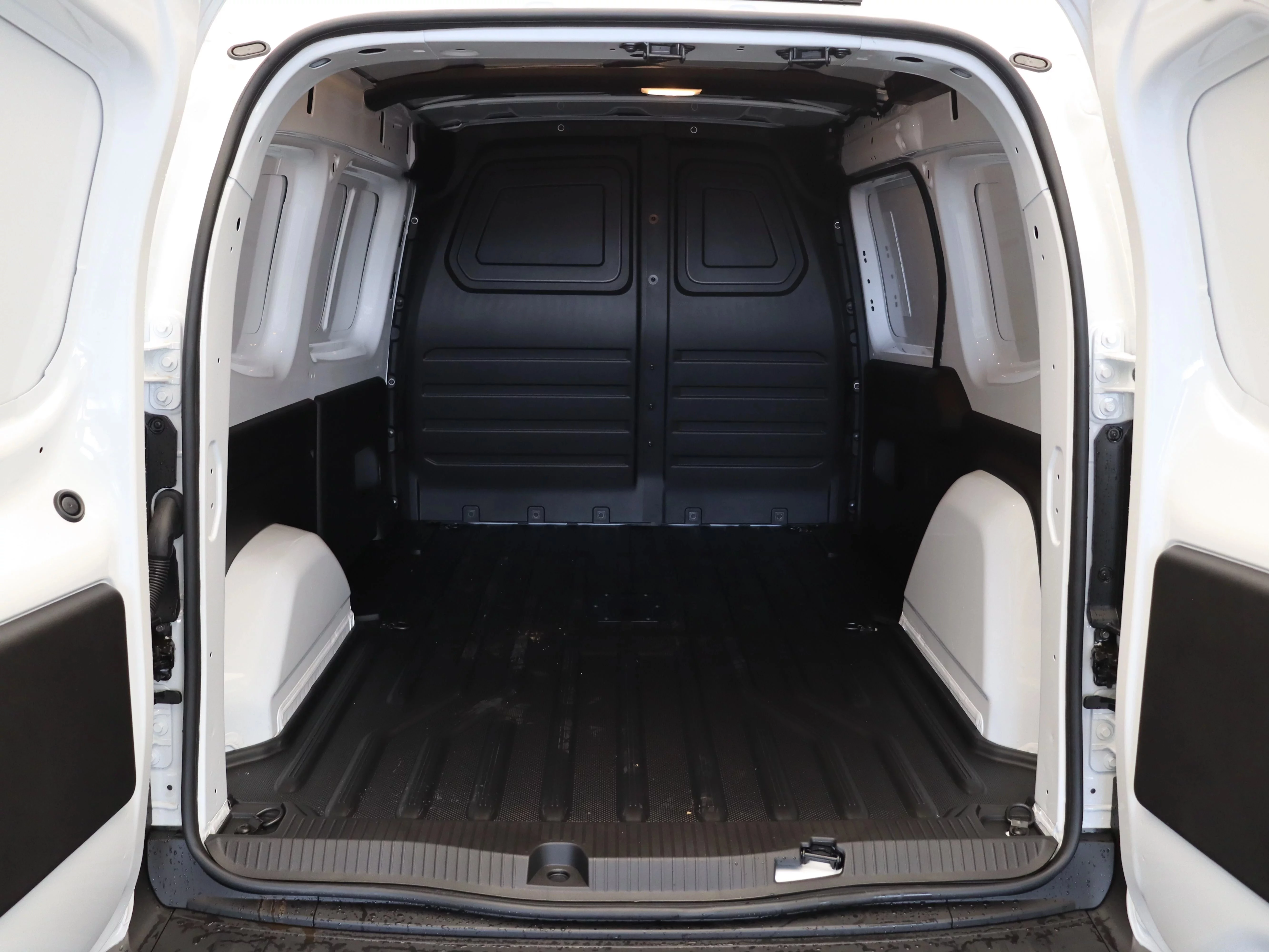 Nissan-Townstar-image-8