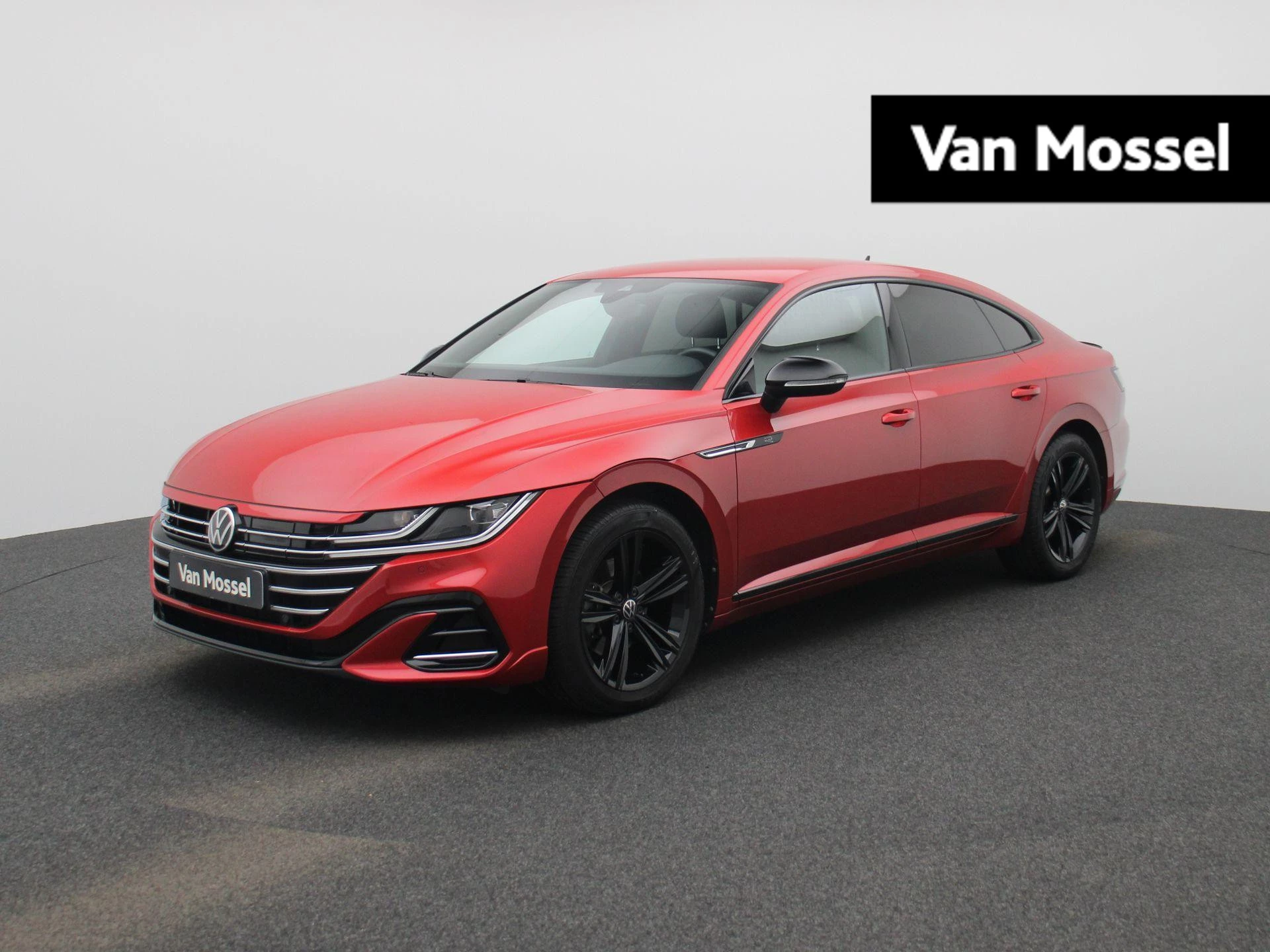 Volkswagen-Arteon-image-0