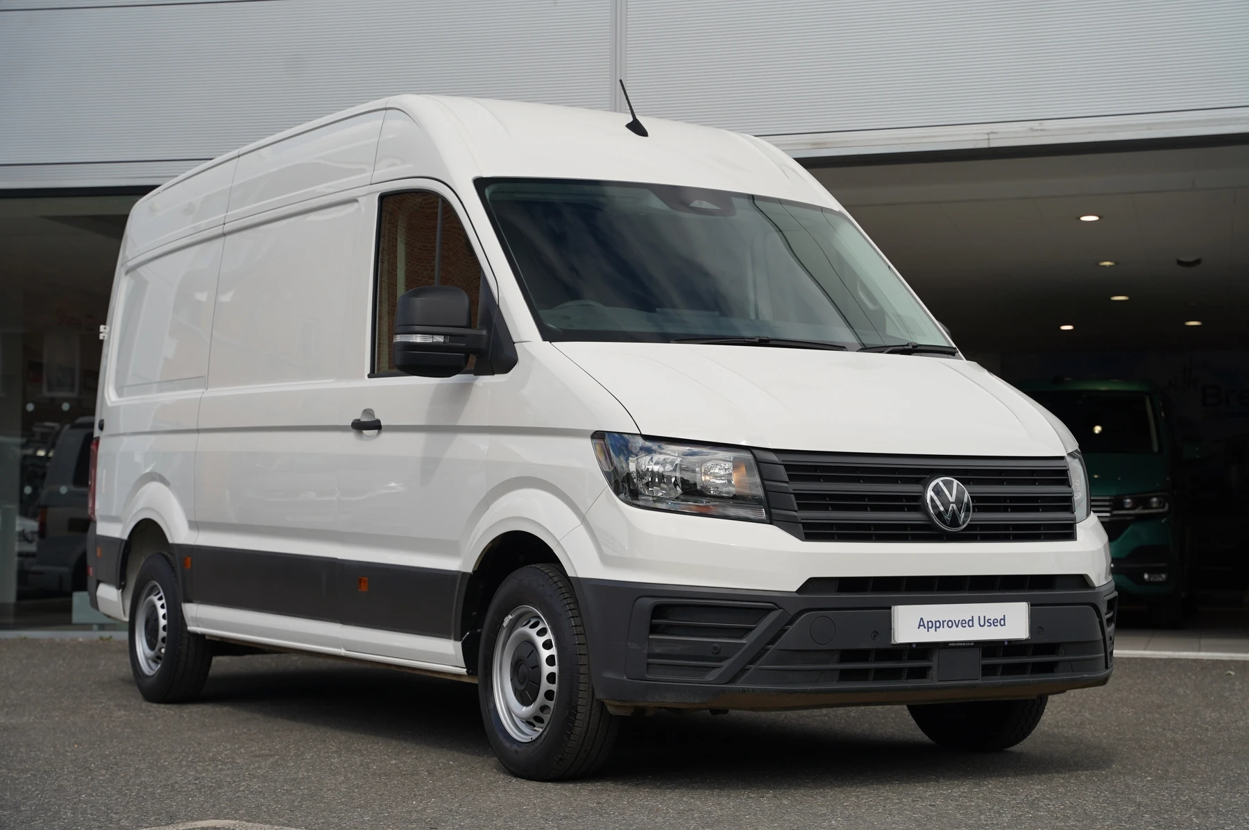 Volkswagen-Crafter-image-0