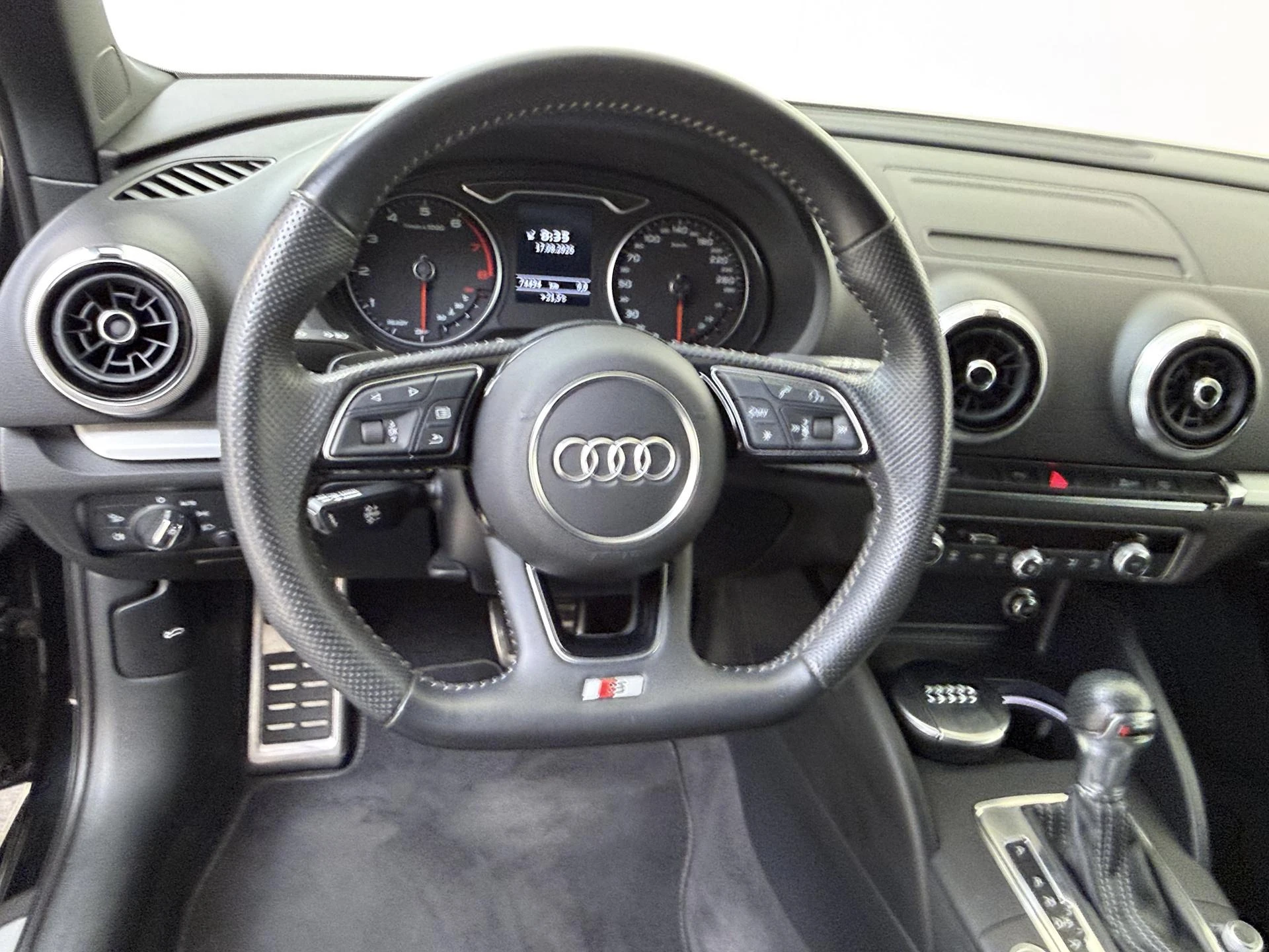 Audi-A3-image-9