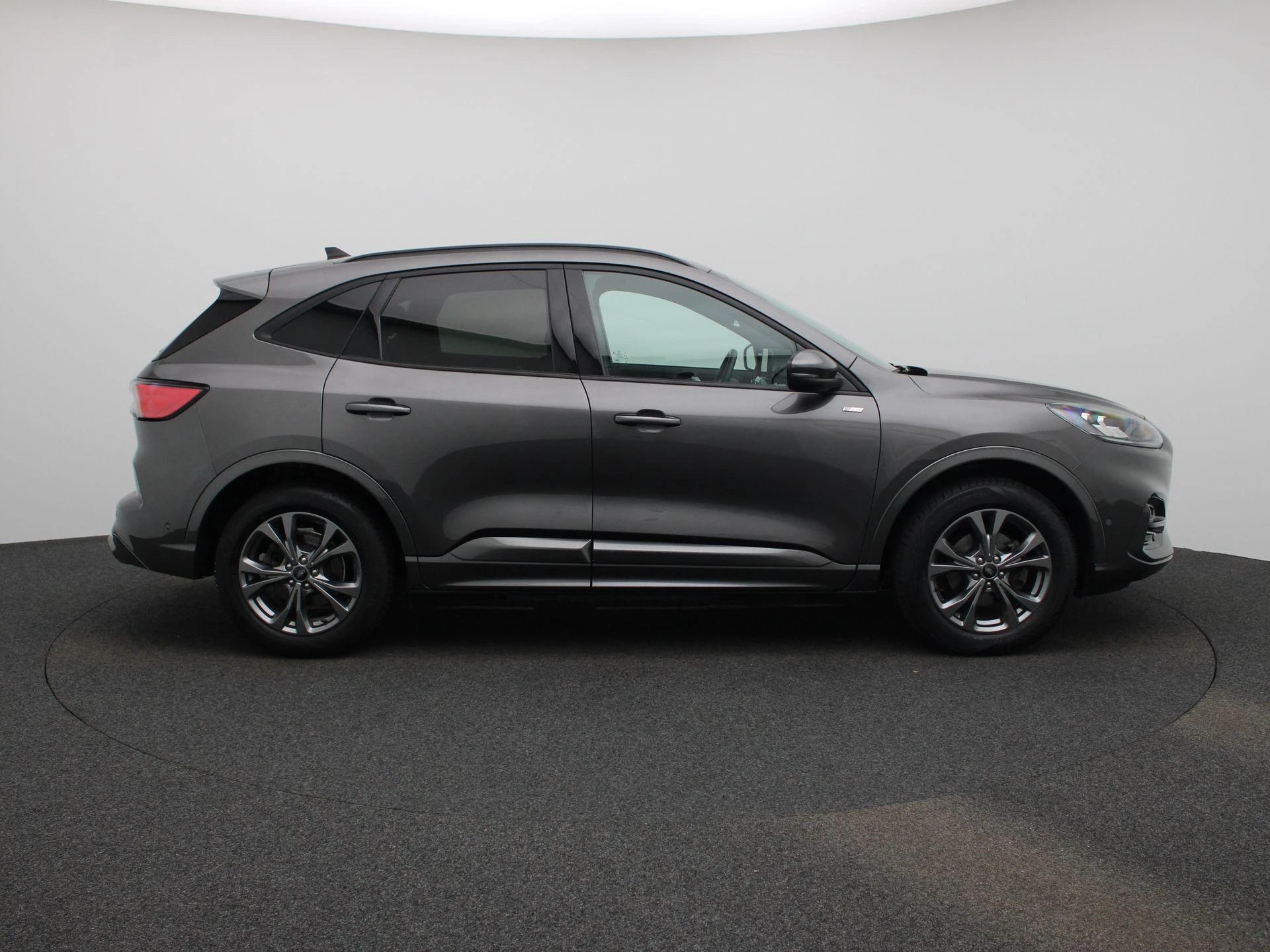 Ford-Kuga-image-5