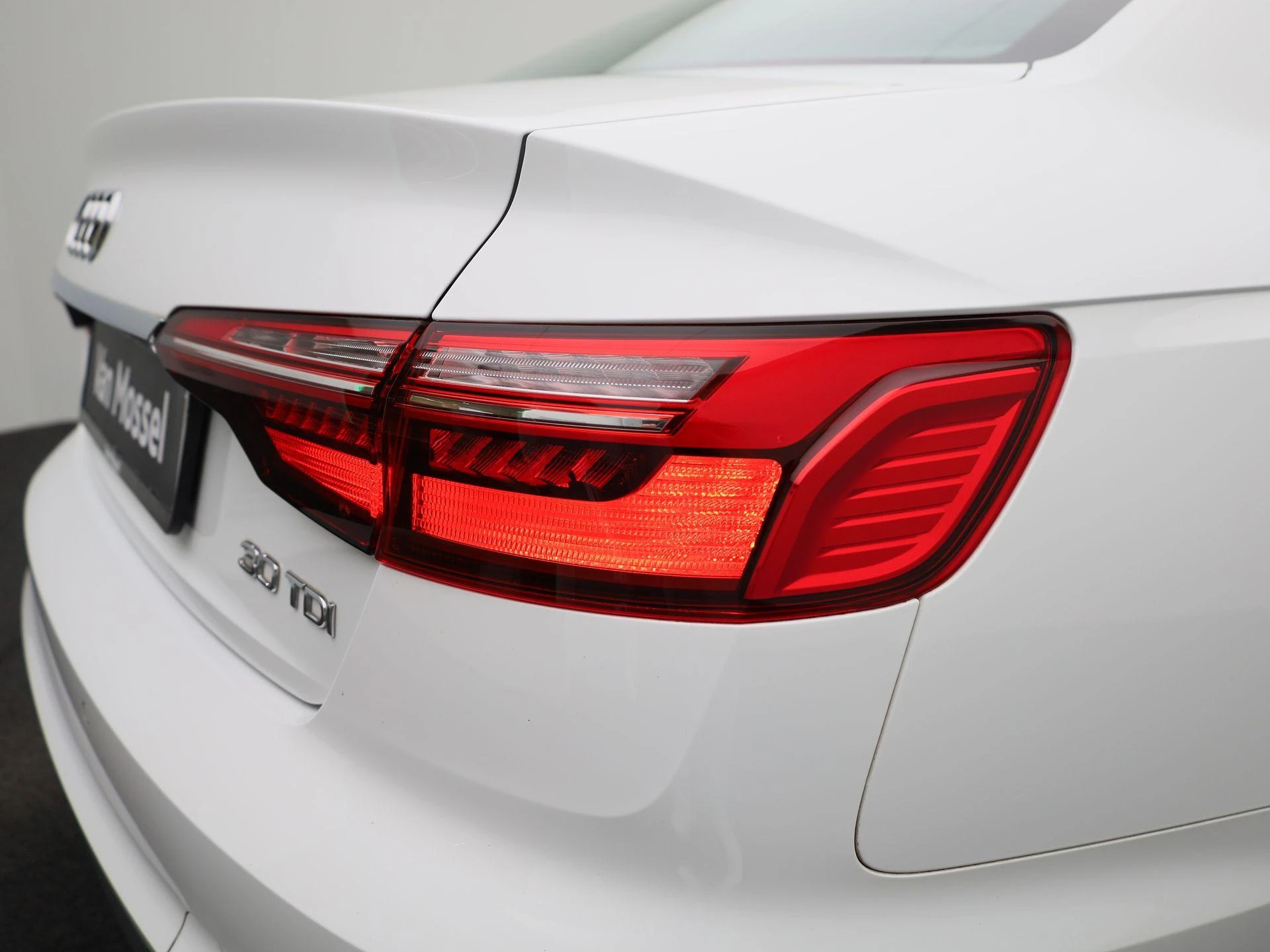 Audi-A4-image-37