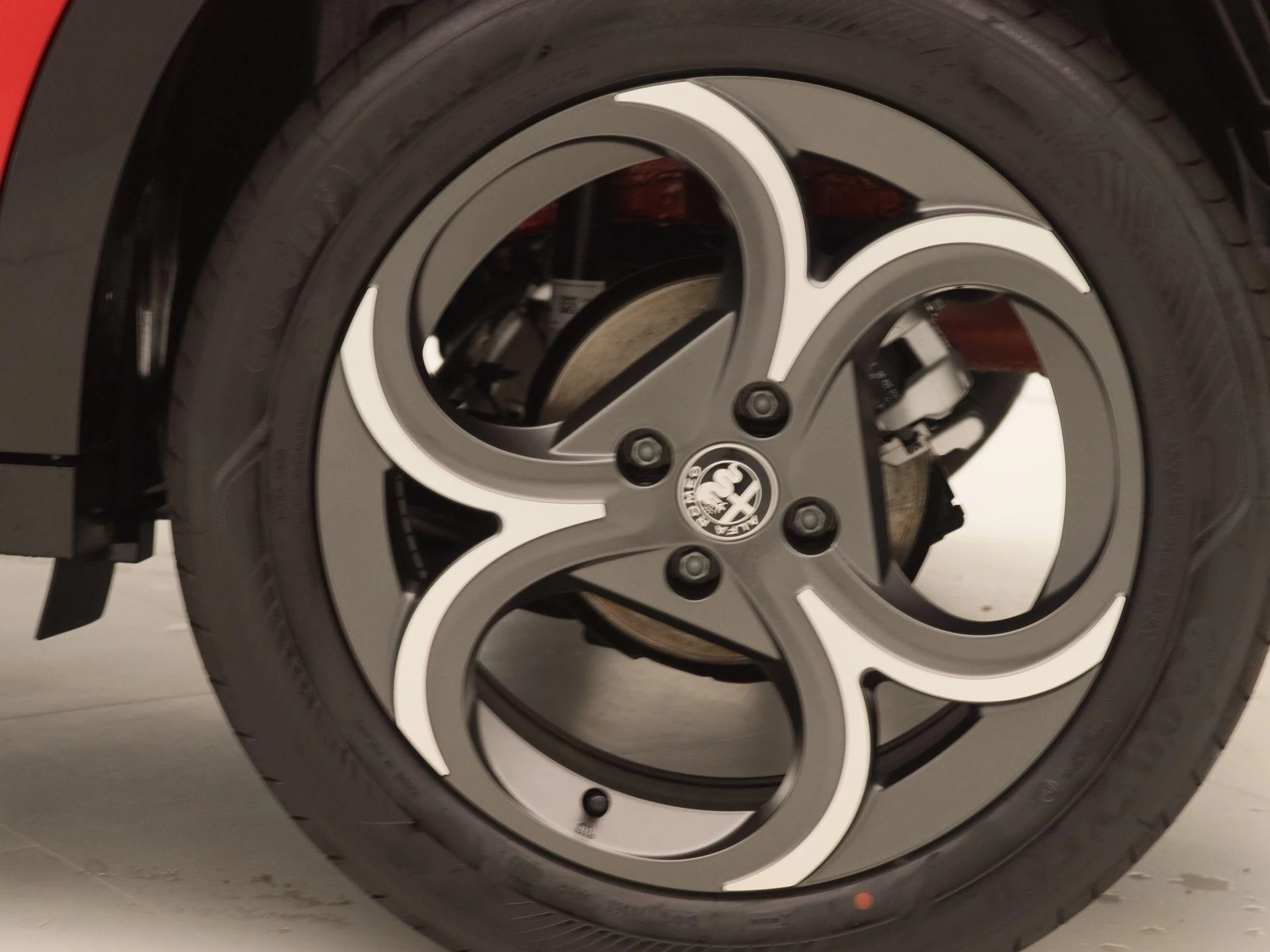 Alfa Romeo-Junior-image-17