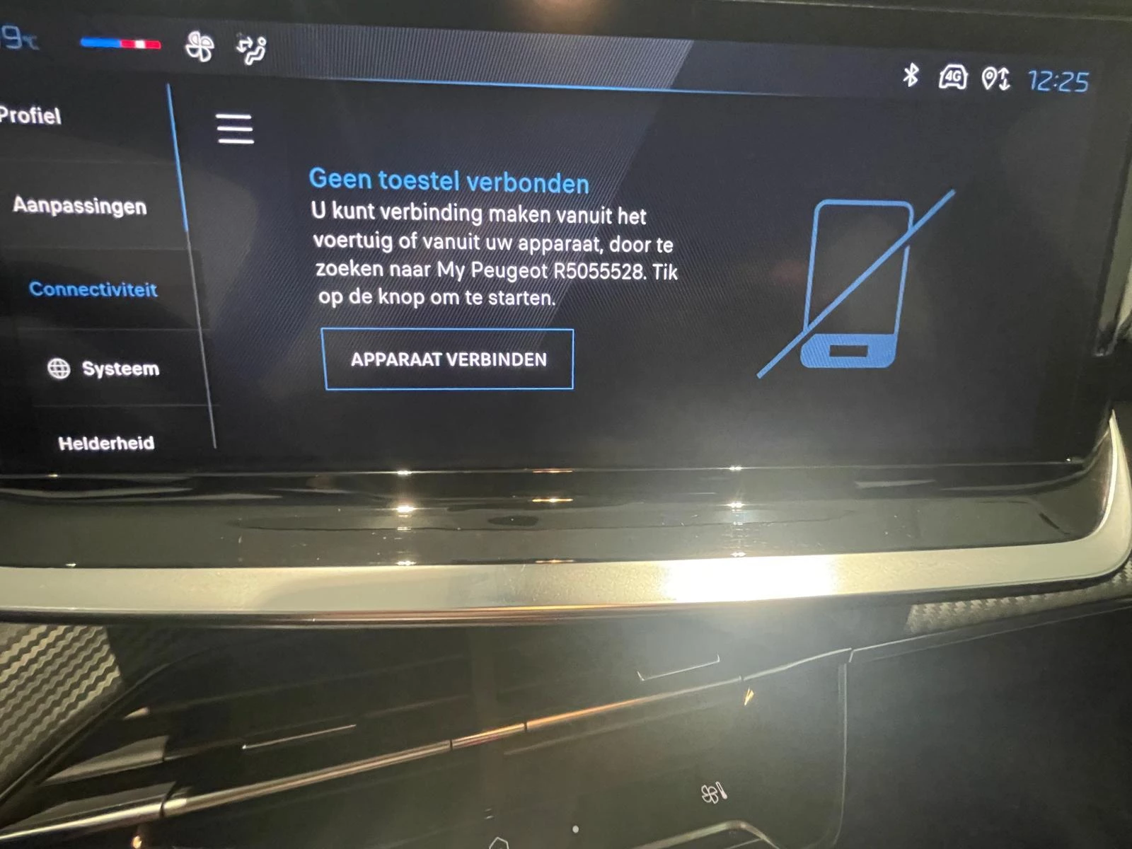 Peugeot-208-image-18