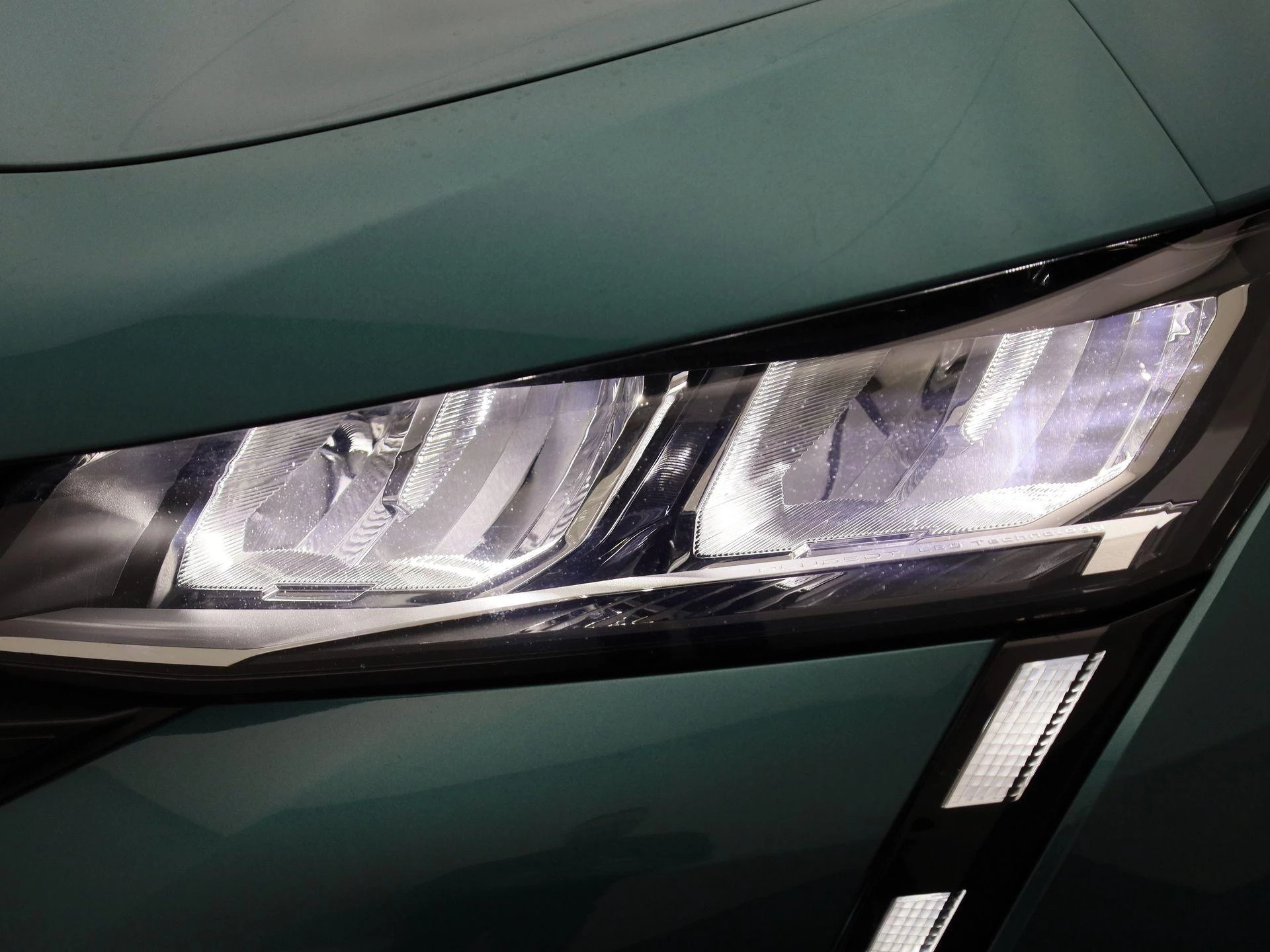Peugeot-308-image-12