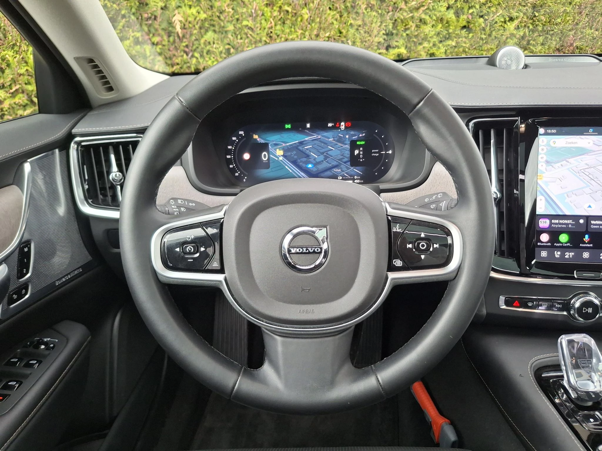 Volvo-V90-image-29
