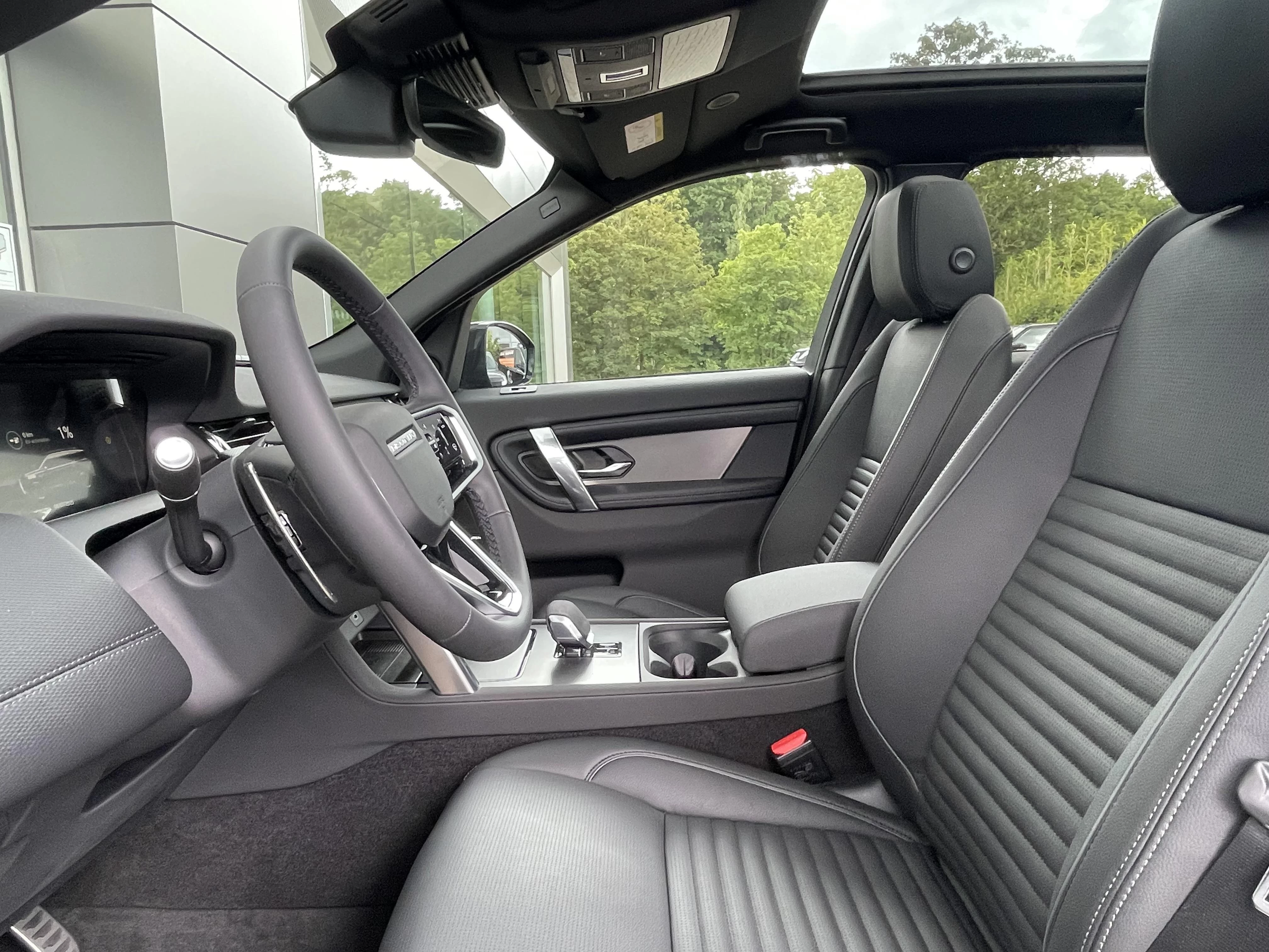 Land Rover Discovery Sport P270e Dynamic SE