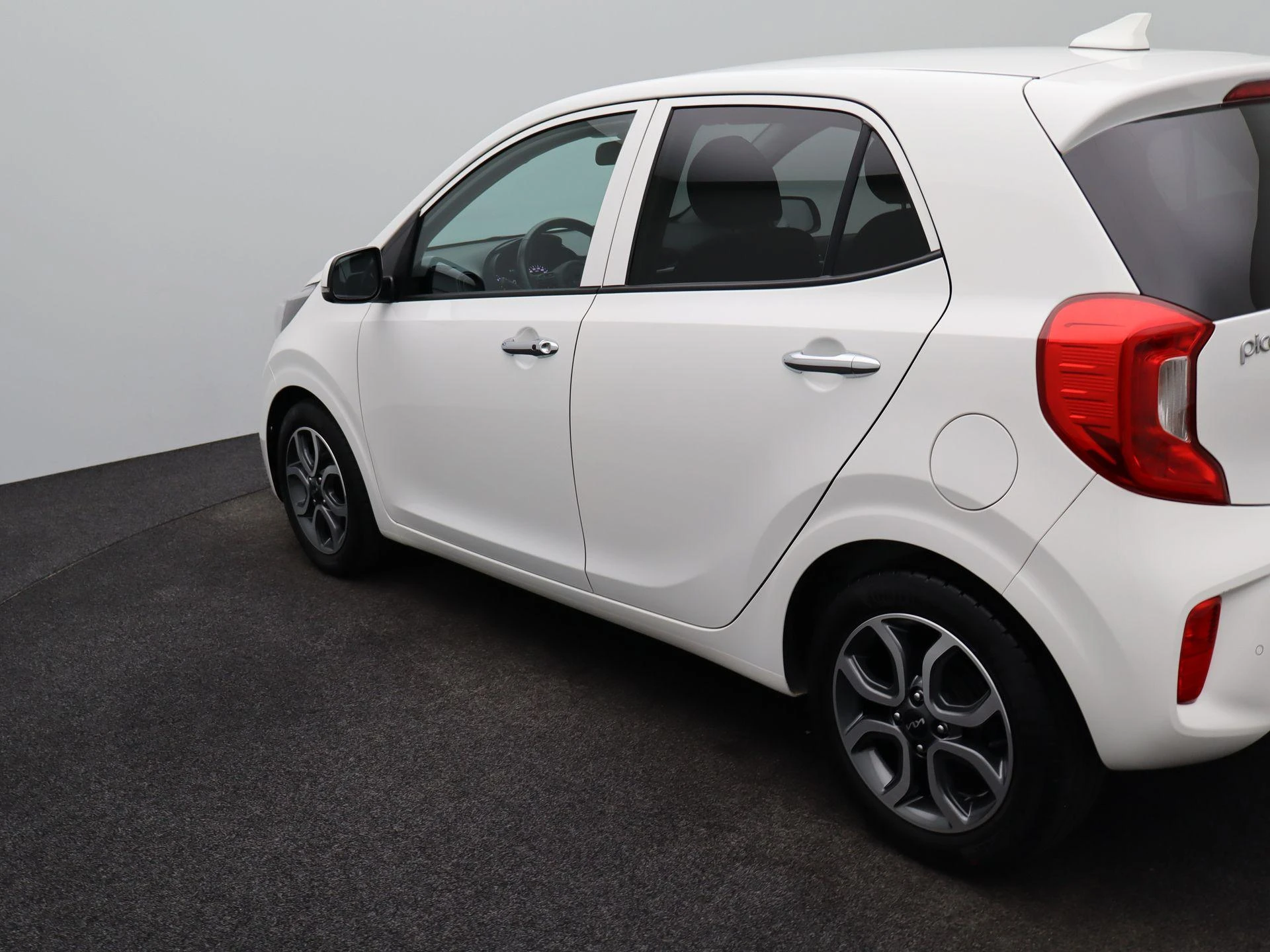 Kia-Picanto-image-32