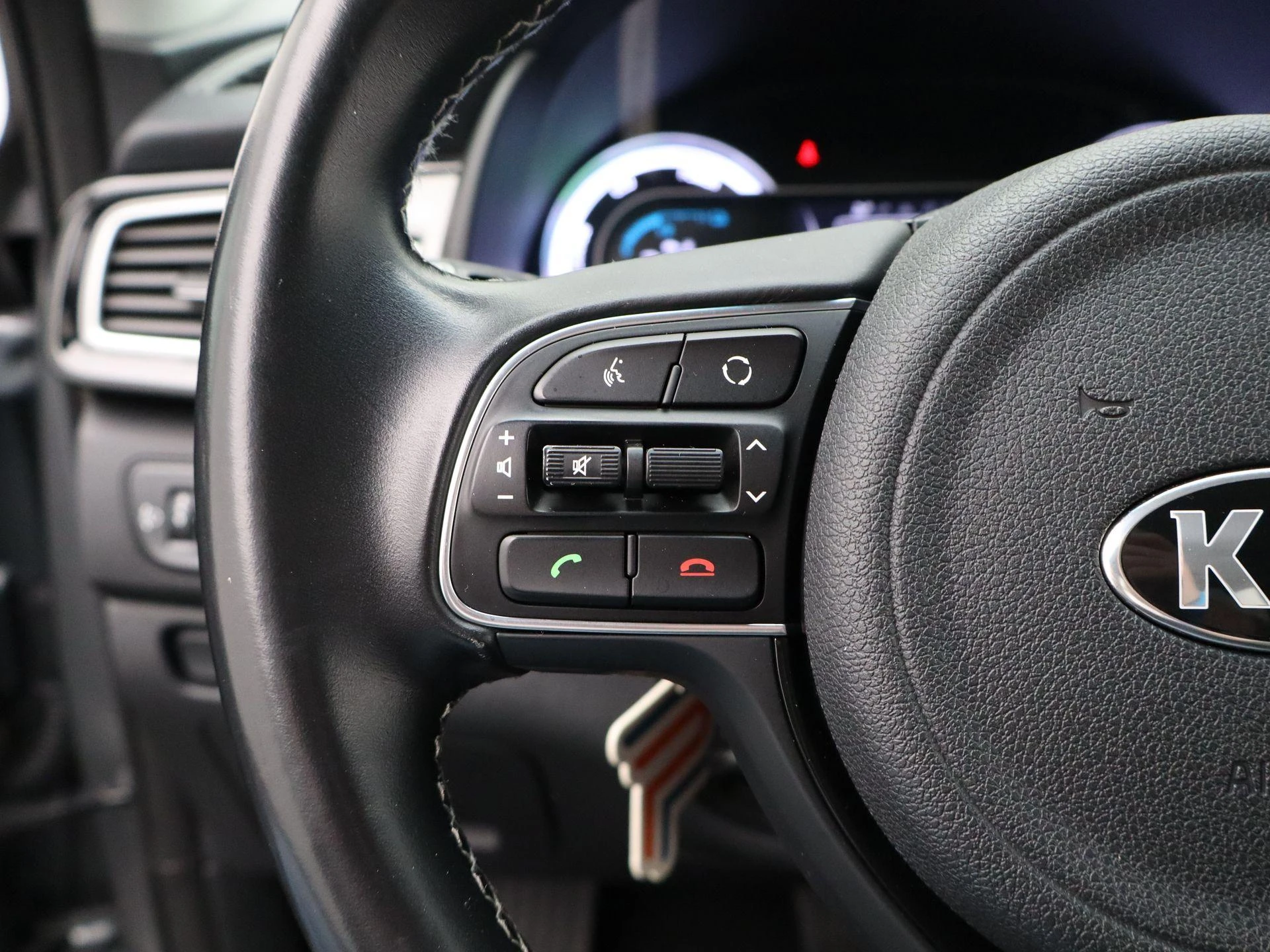 Kia-Niro-image-17