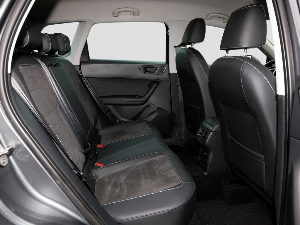 SEAT Ateca 1.5 TSI DSG Xperience /Navi/LED/AHK/RFK