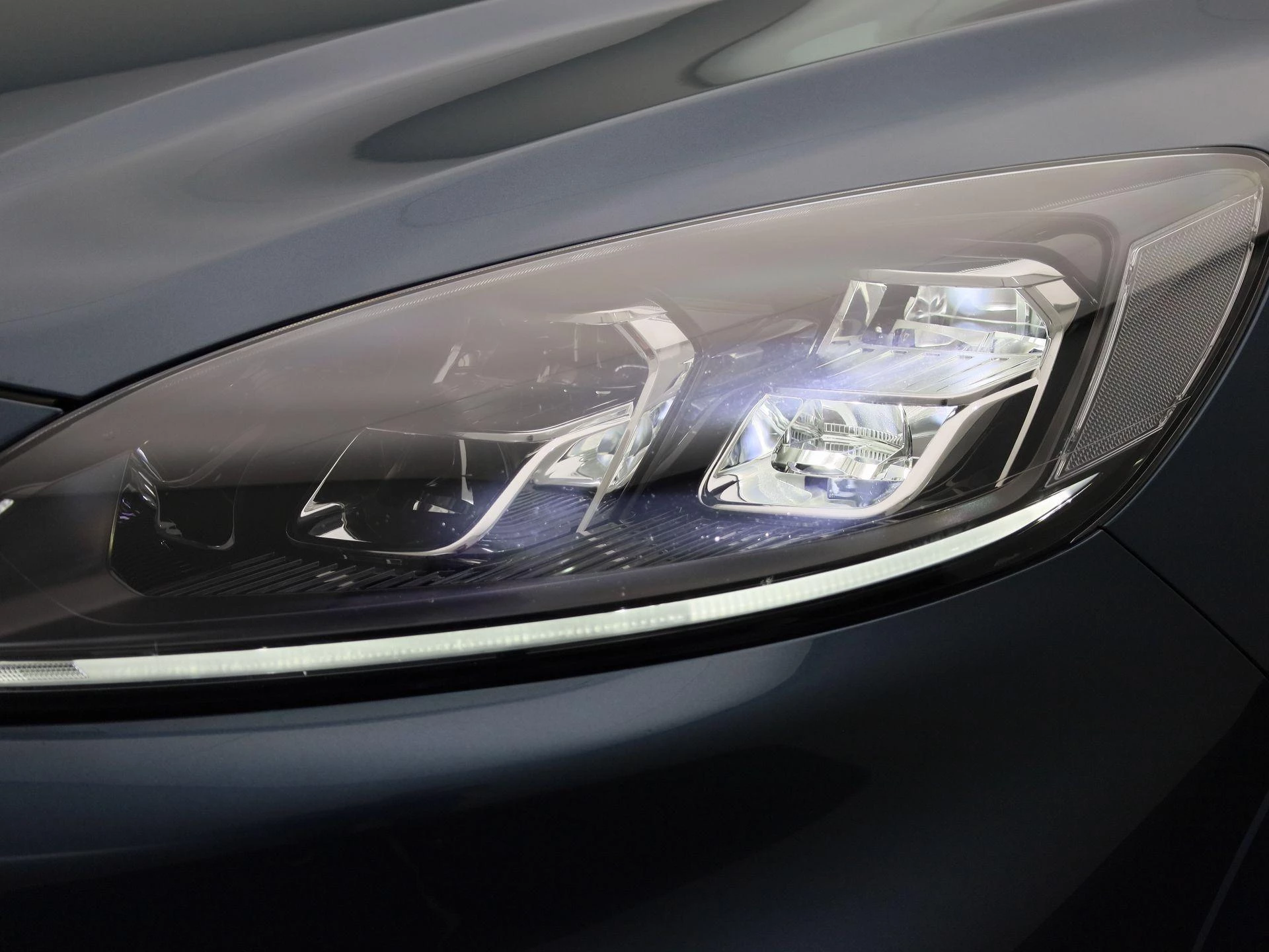 Ford-Kuga-image-14