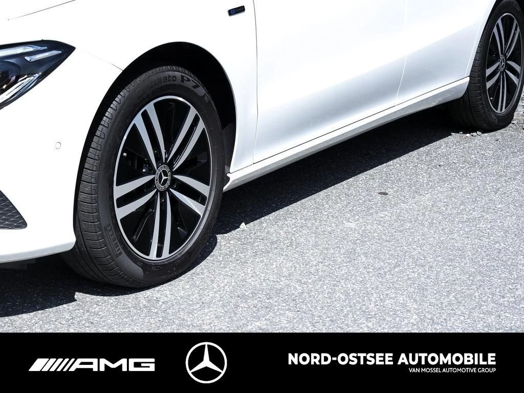 Mercedes-Benz CLA 250 e SB KAMERA PANO TEMPOMAT LED SITZH