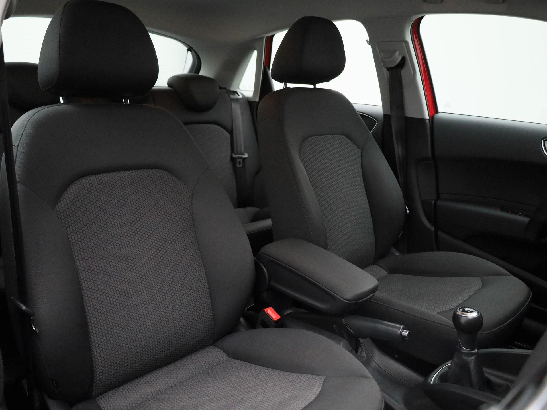 Audi-A1 Sportback-image-32