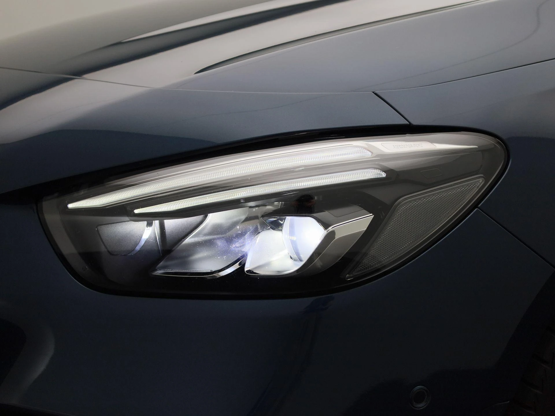 Mercedes-Benz-B-Klasse-image-14