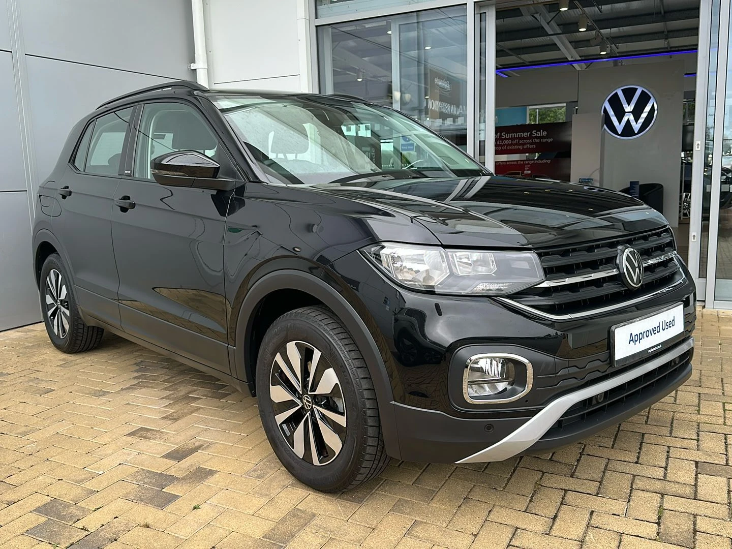 Volkswagen-T-Cross-image-18