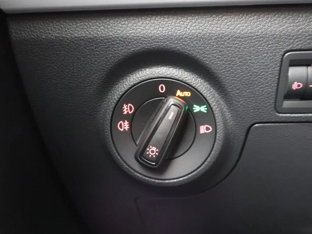 SEAT-Ibiza-image-23