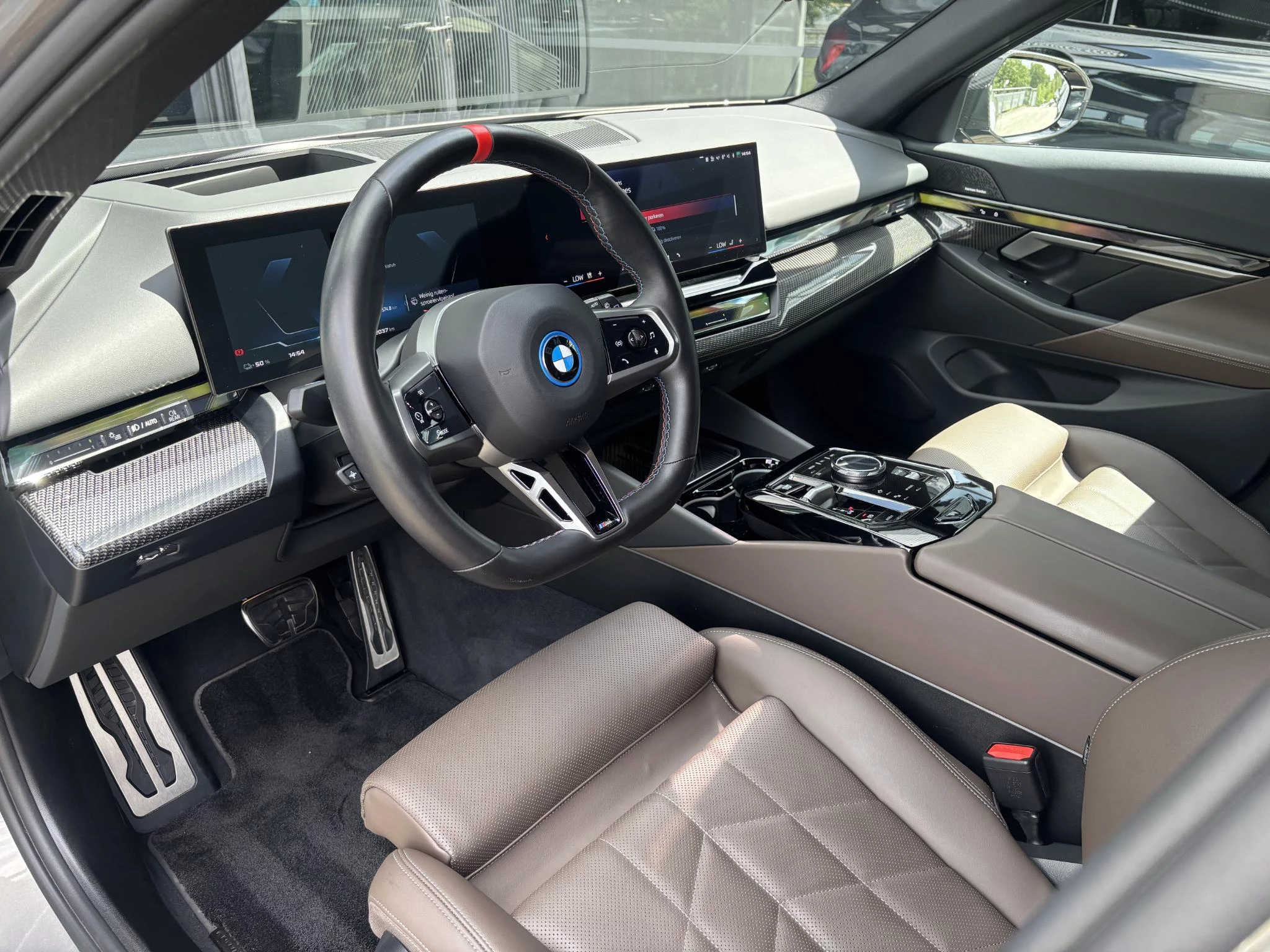 BMW i5 Touring M60 xDrive 84 kWh