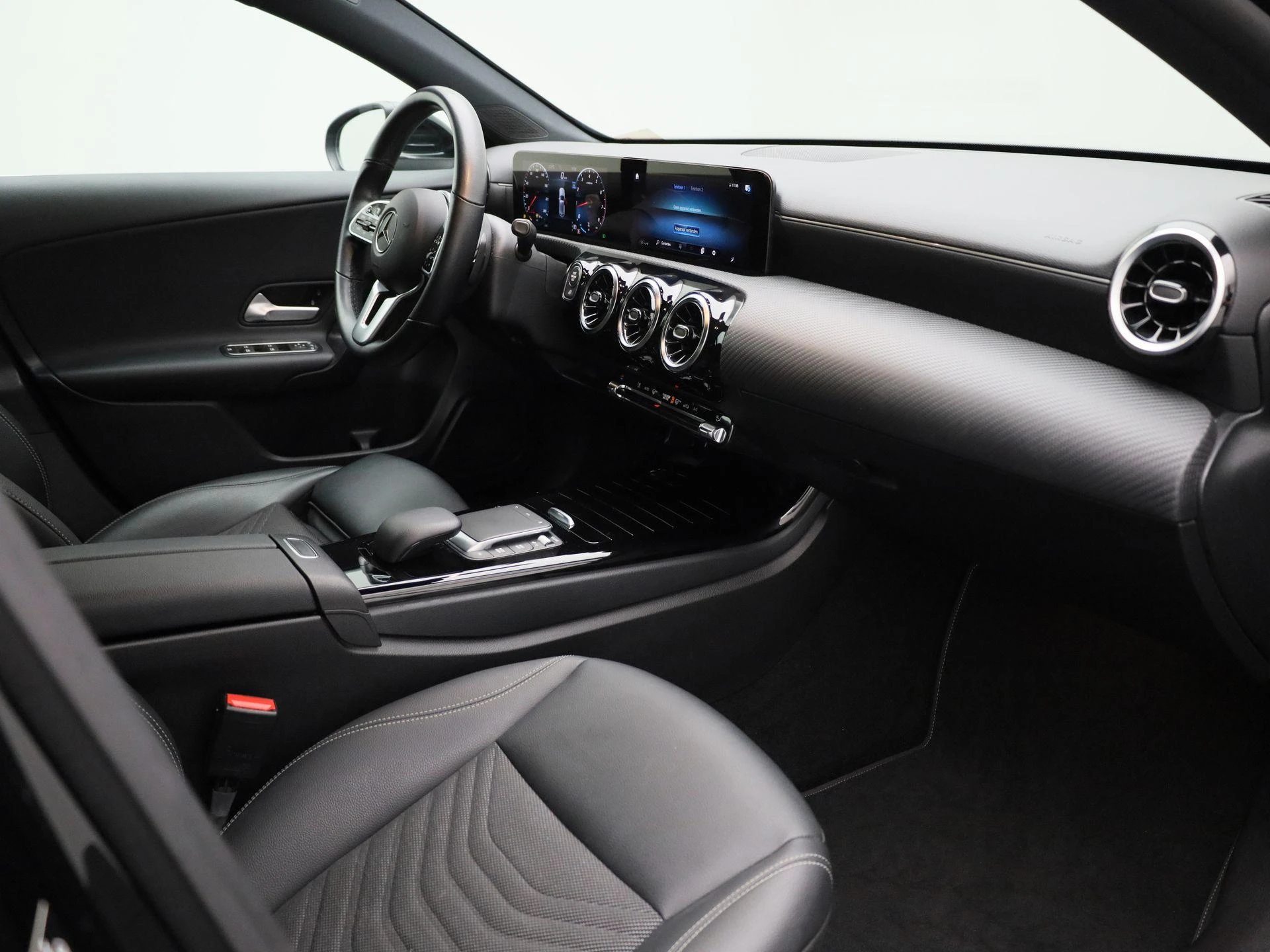 Mercedes-Benz-A-Klasse-image-46