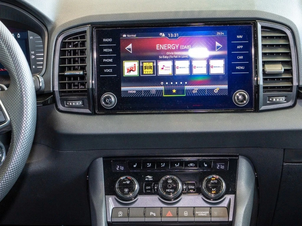Škoda Karoq 1.5TSI DSG Sportline Navi/ACC