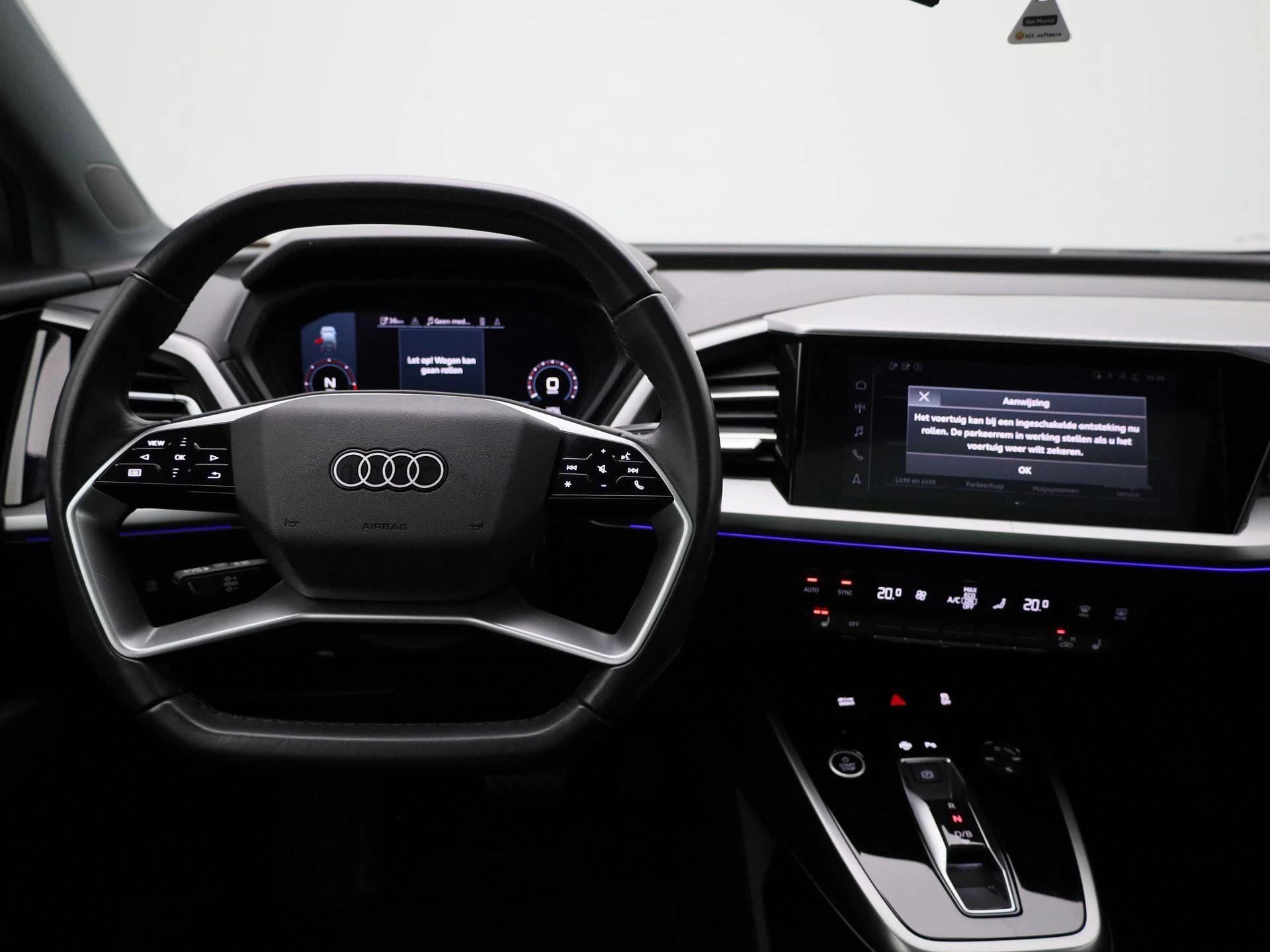 Audi-Q4 Sportback e-tron-image-6