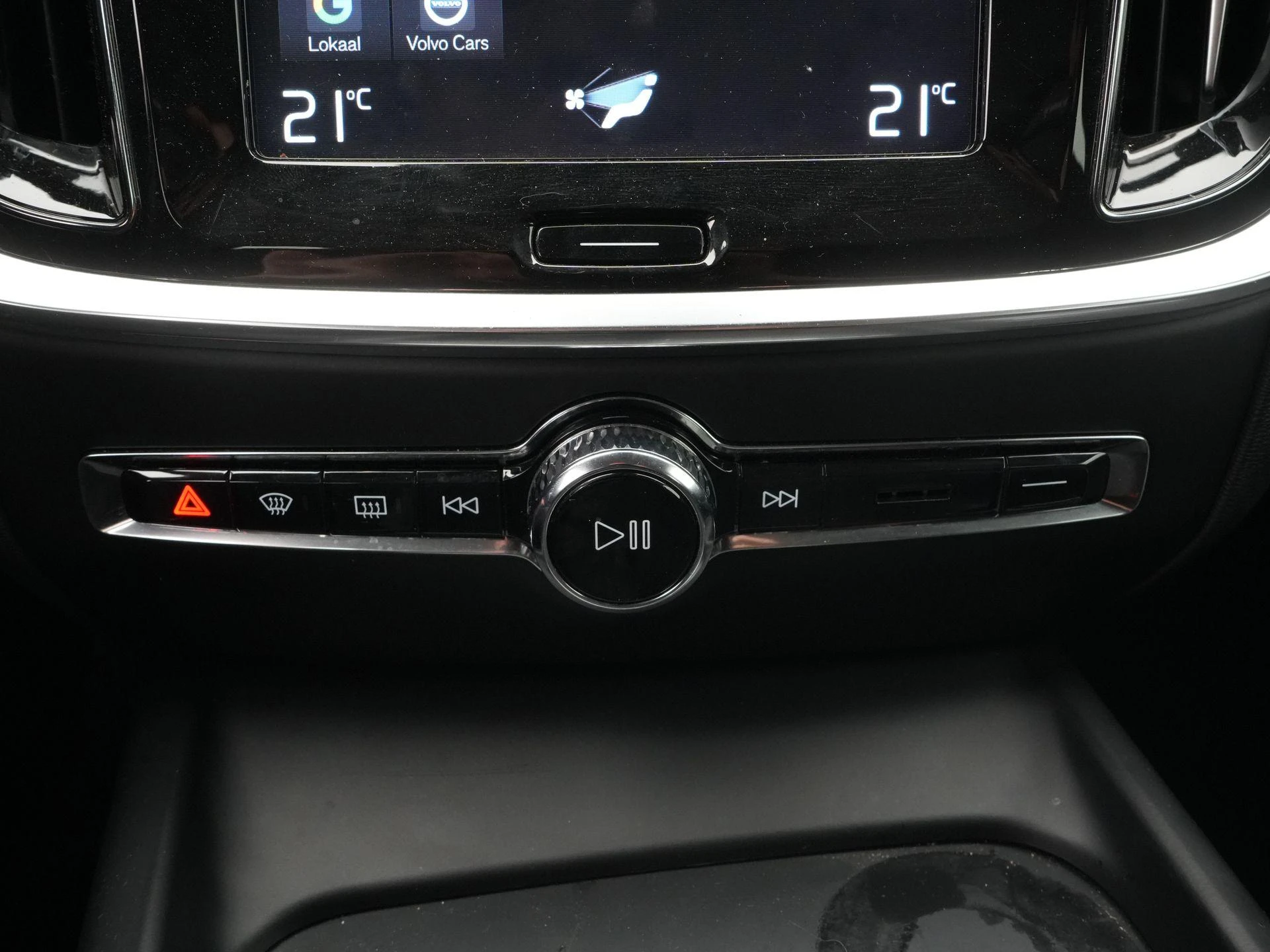 Volvo-V60-image-14
