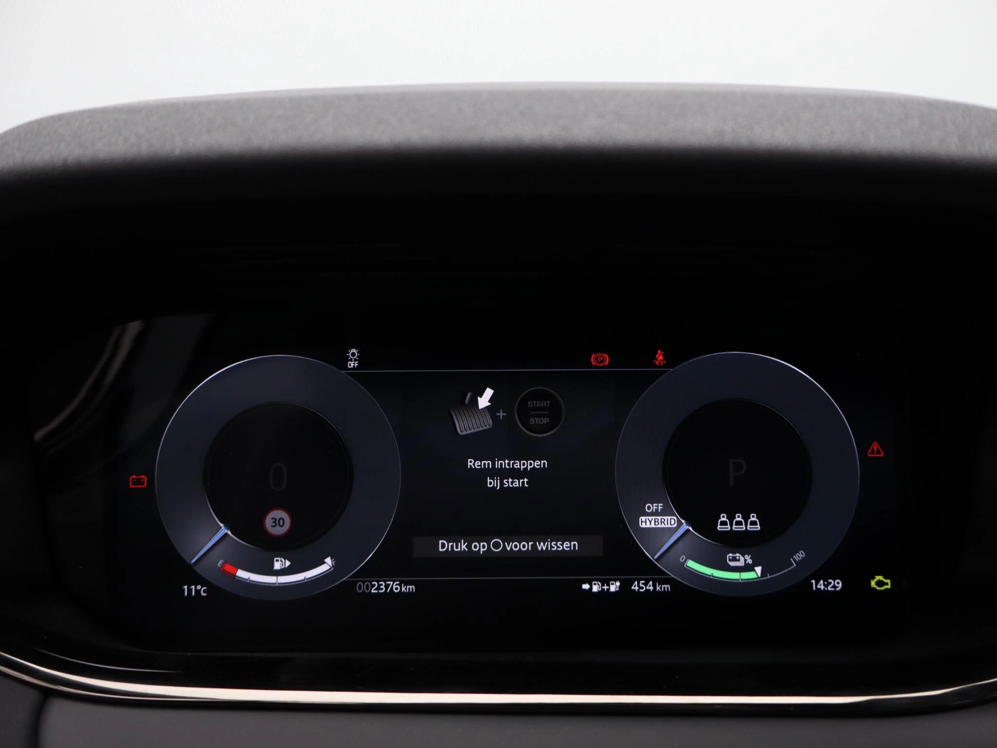 Land Rover-Range Rover Evoque-image-7