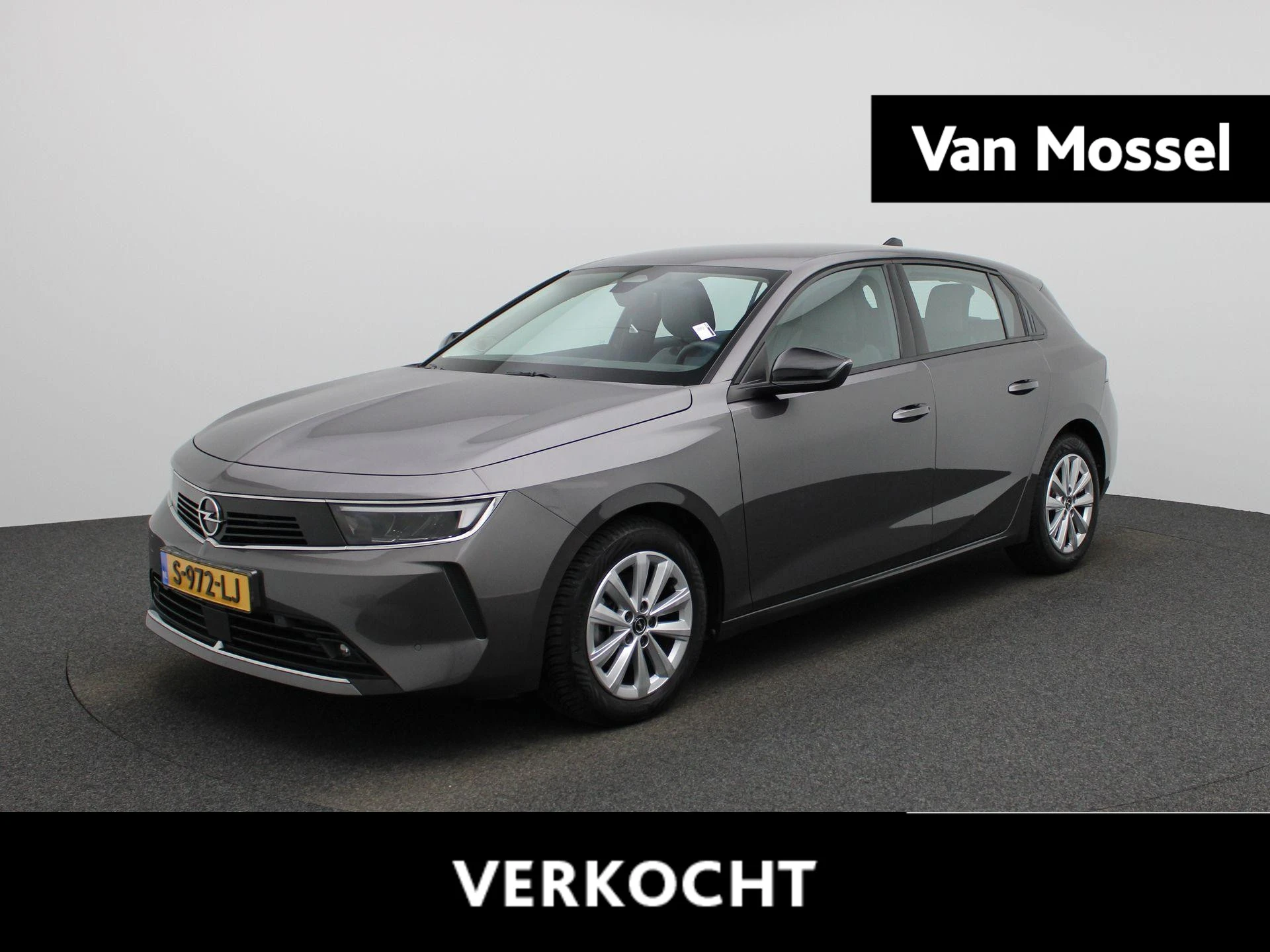 Opel-Astra-image-0