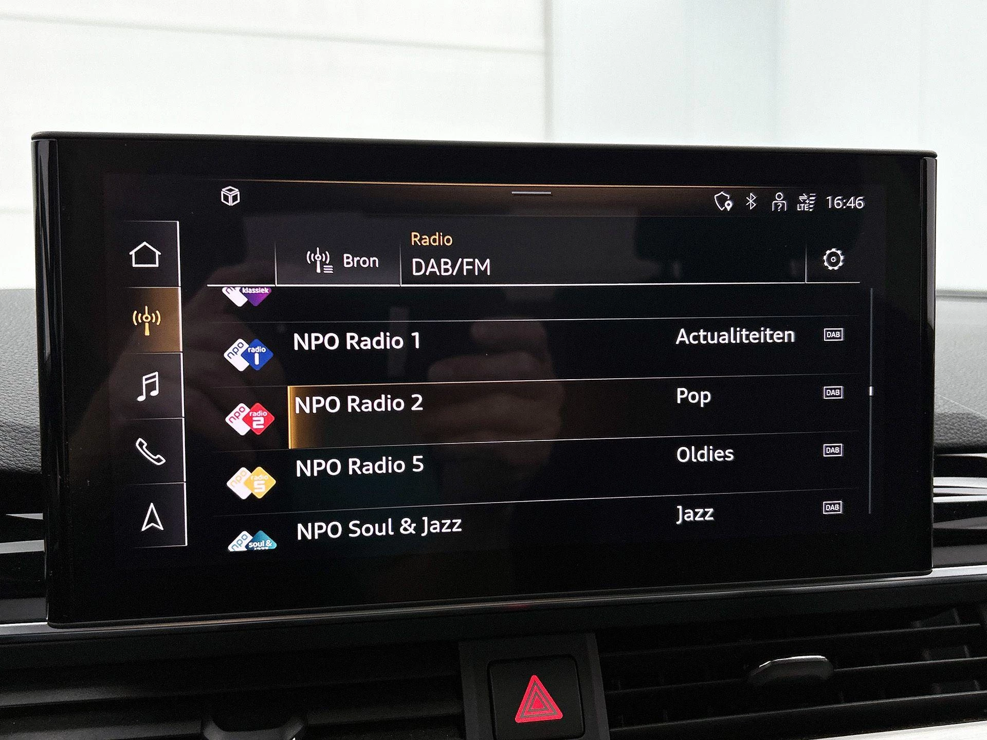 Audi A4 Limousine 40 TFSI quattro S edition