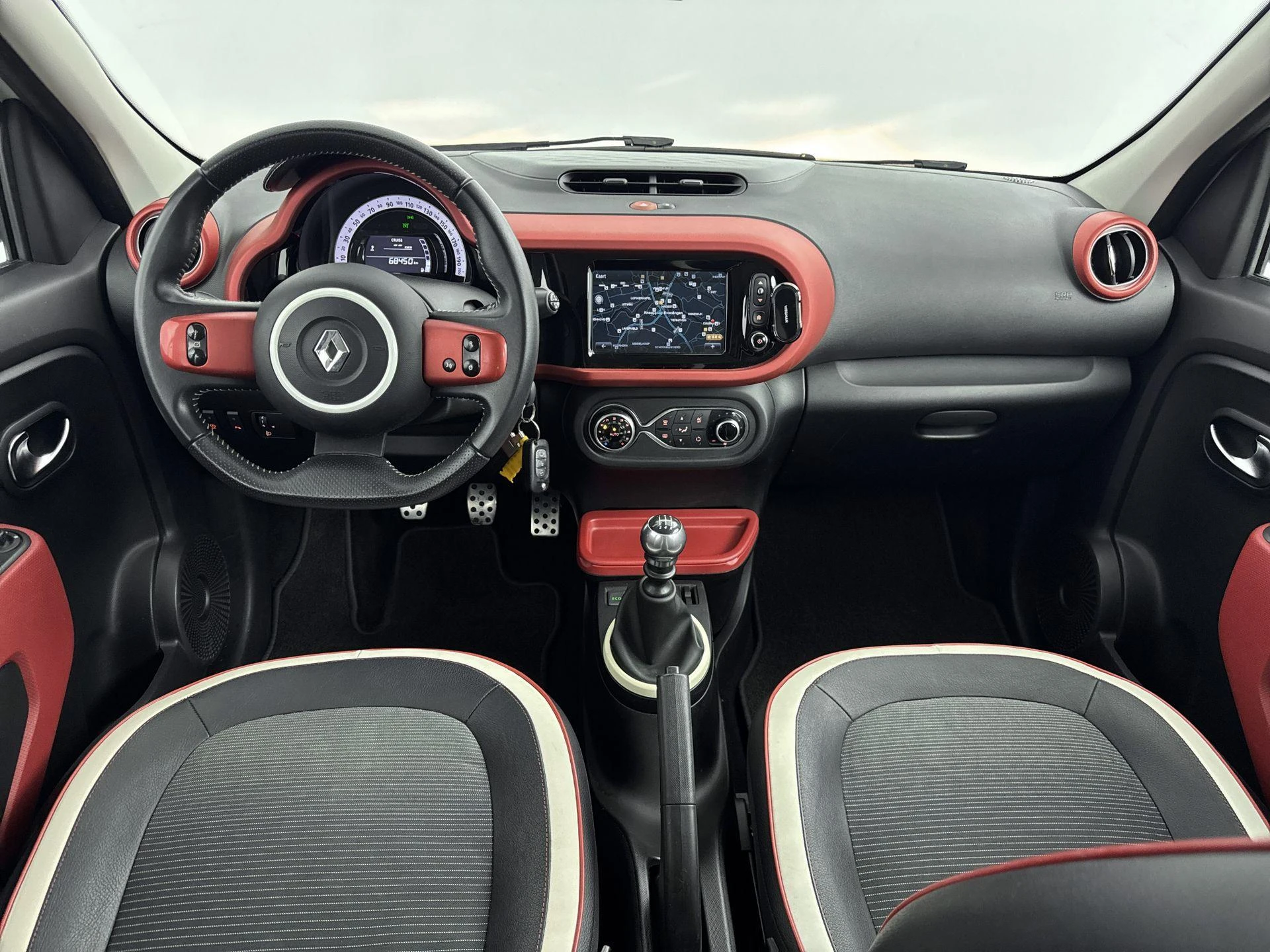 Renault-Twingo-image-16