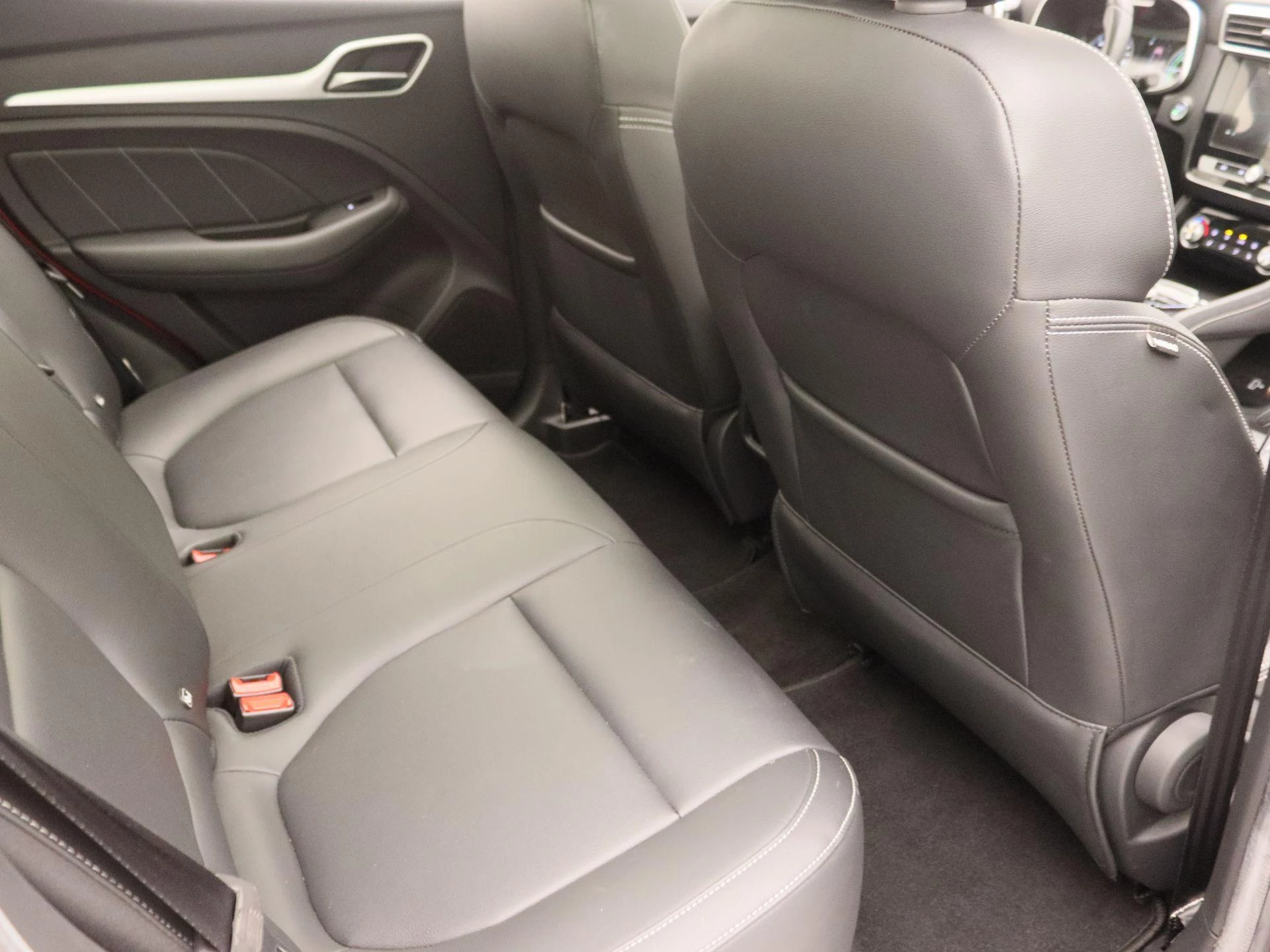 MG ZS EV Luxury 45 kWh