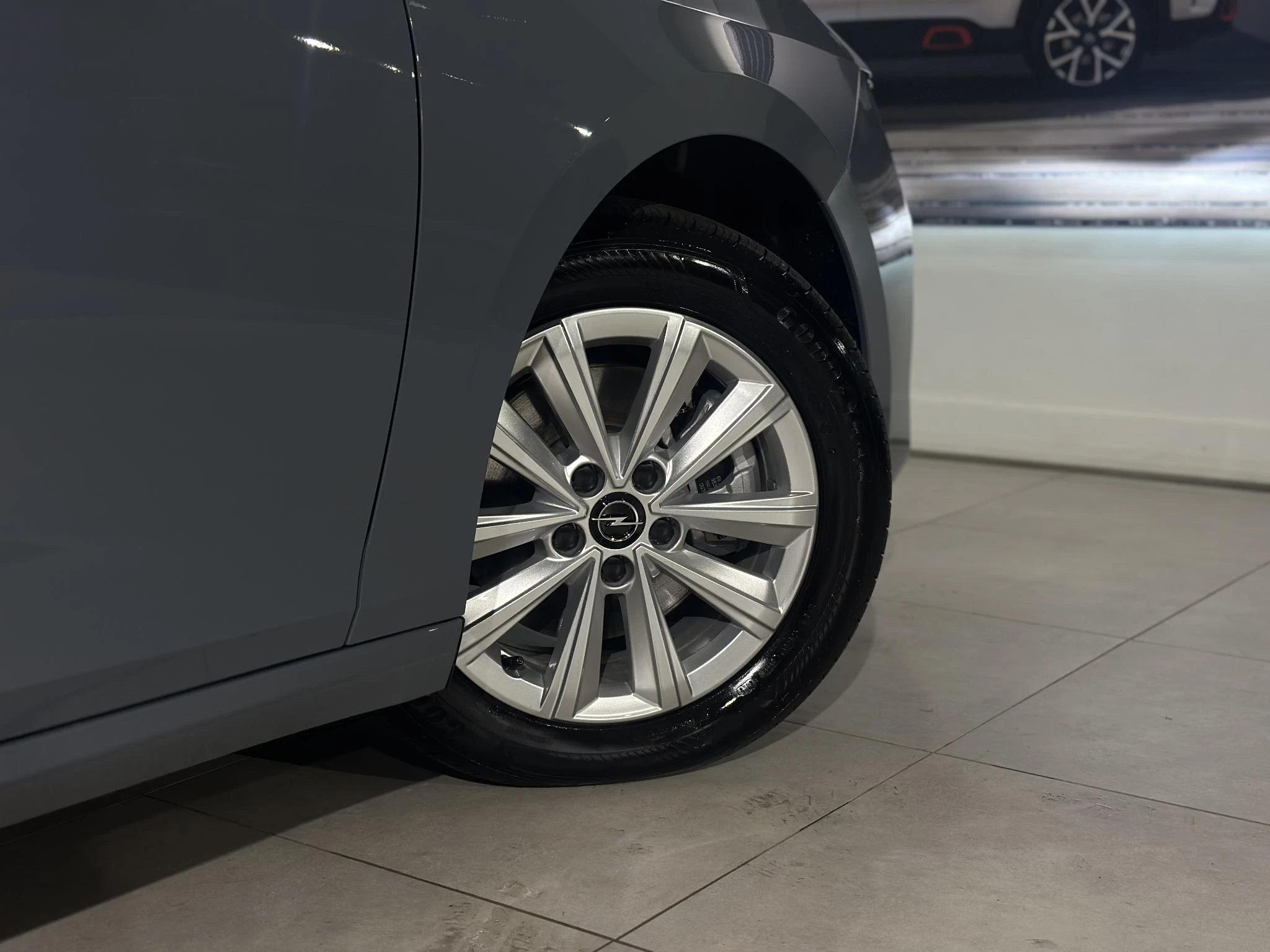 Opel-Astra-image-6