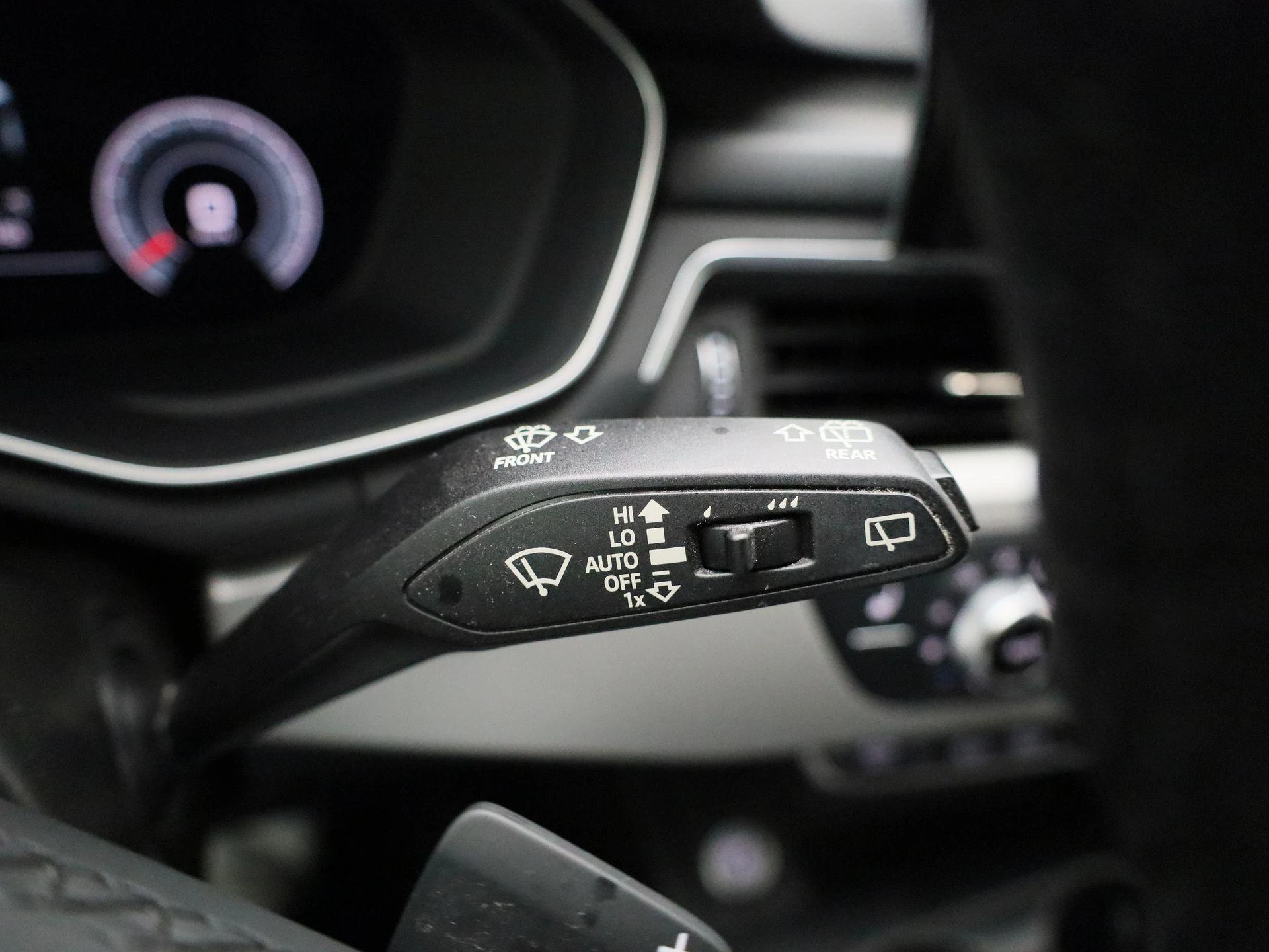 Audi-A4-image-23