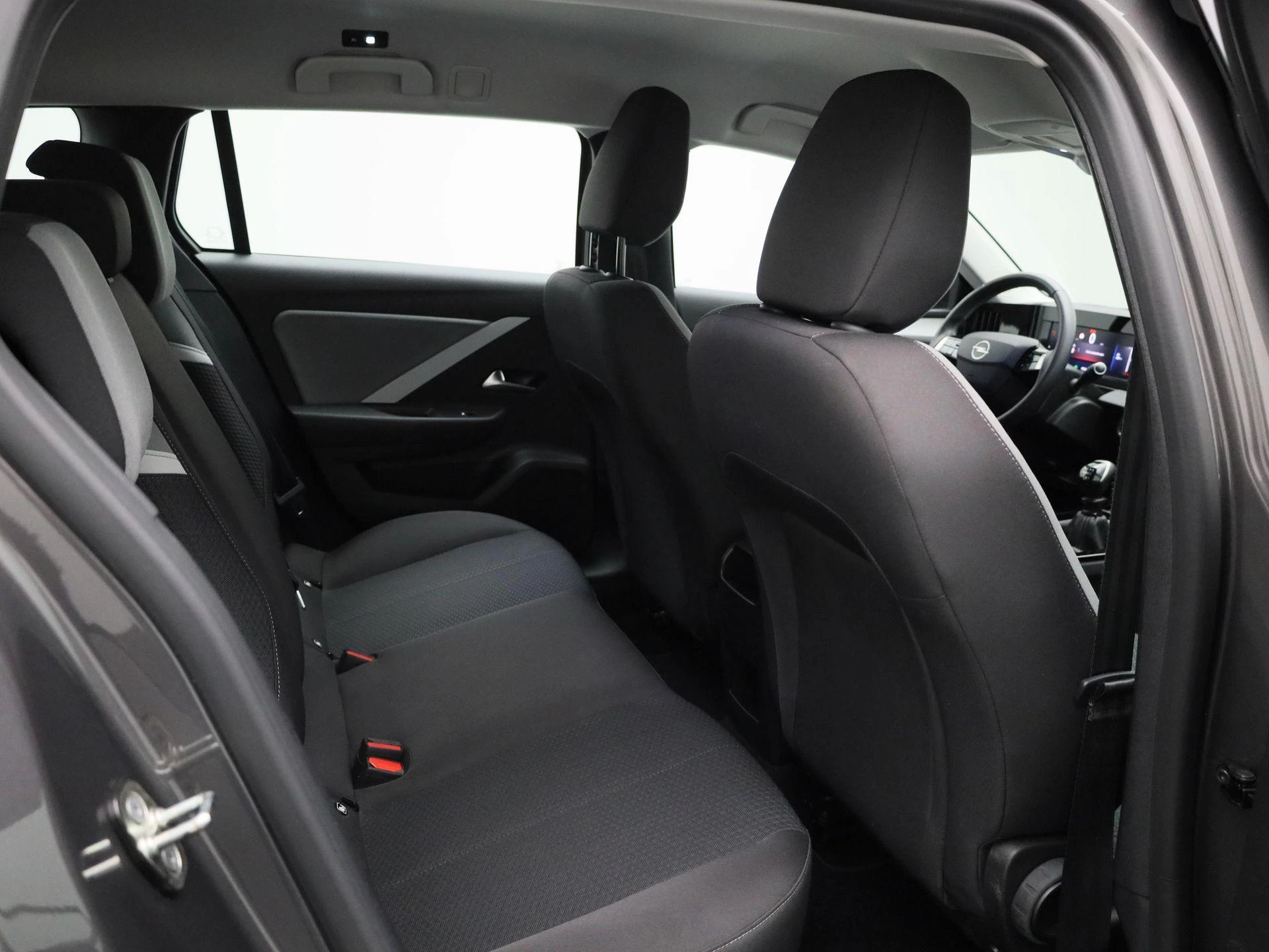 Opel-Astra-image-29