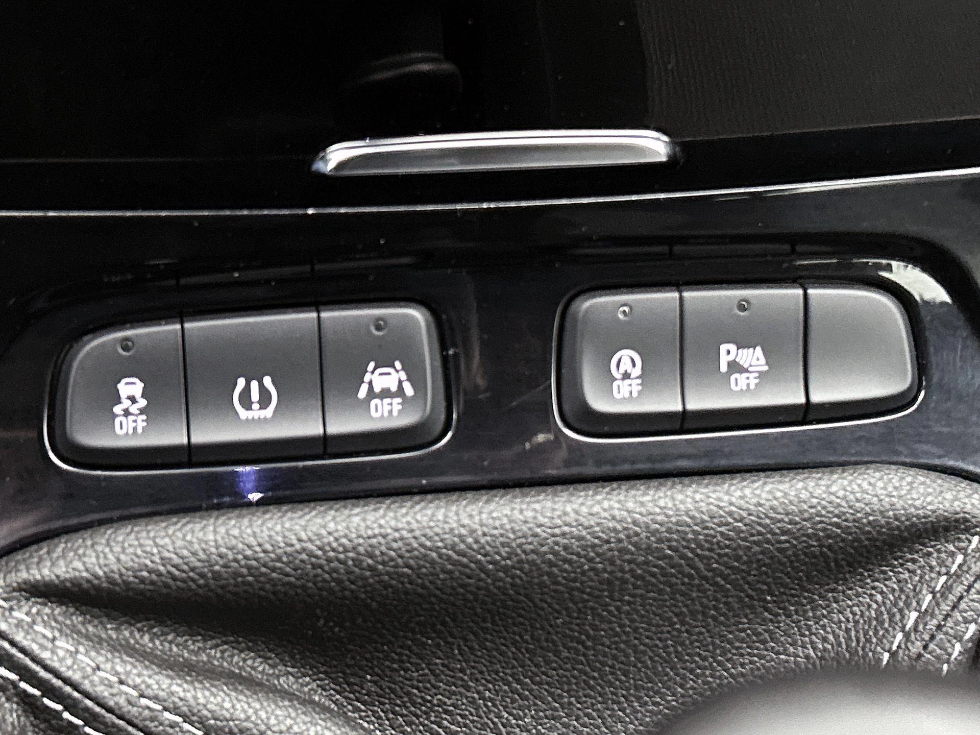 Opel-Grandland X-image-7