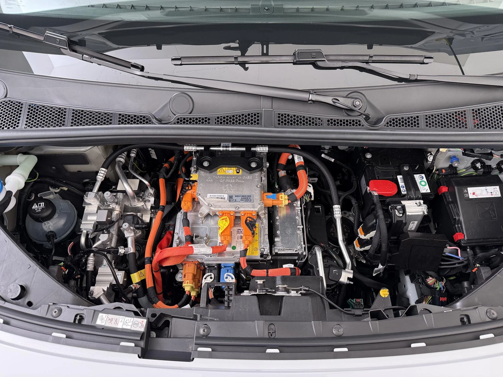 Opel-Combo-e-image-13