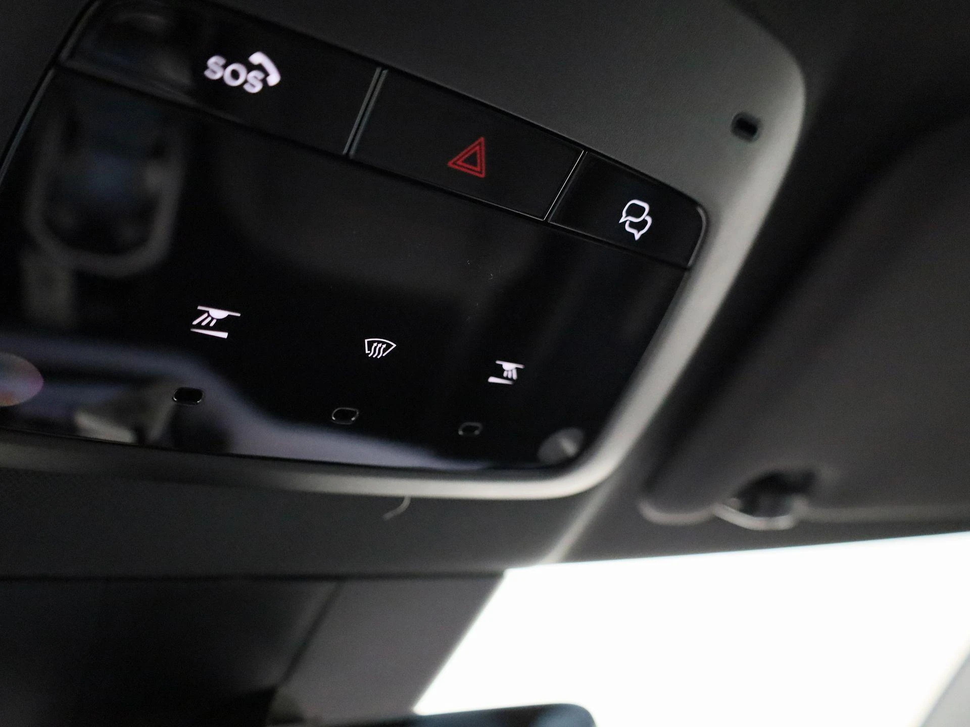 Volvo-EX30-image-32