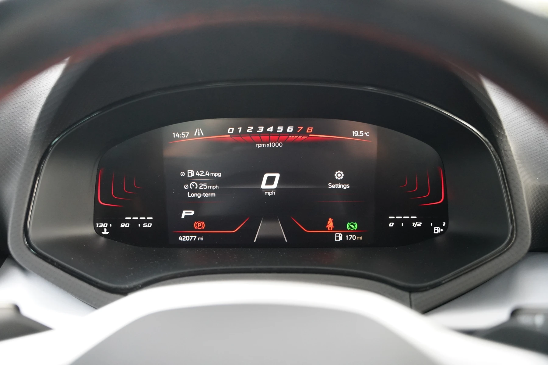 SEAT-Arona-image-8