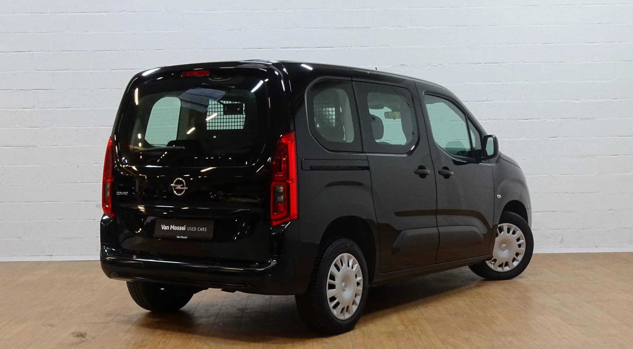 Opel-Combo-image-2