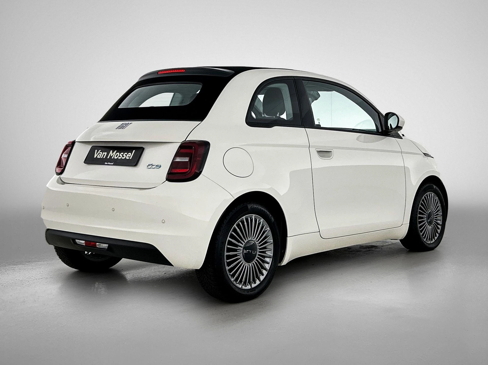 Fiat-500e-image-3