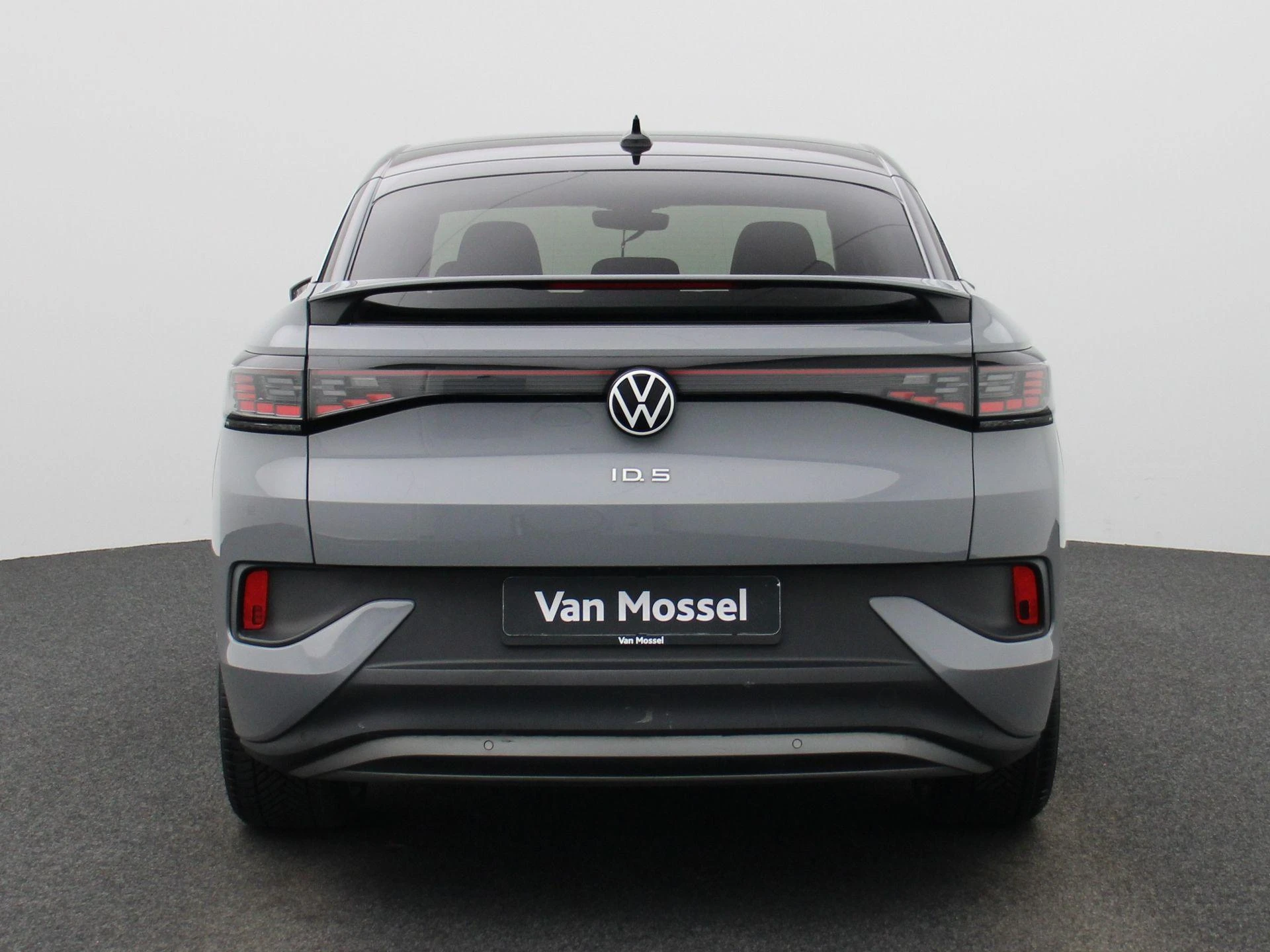 Volkswagen-ID.5-image-4