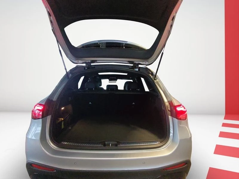 Mercedes-Benz GLC 300 d 4m AMG NIGHT PANO AHK DIGITAL-LIGHT AMG Line