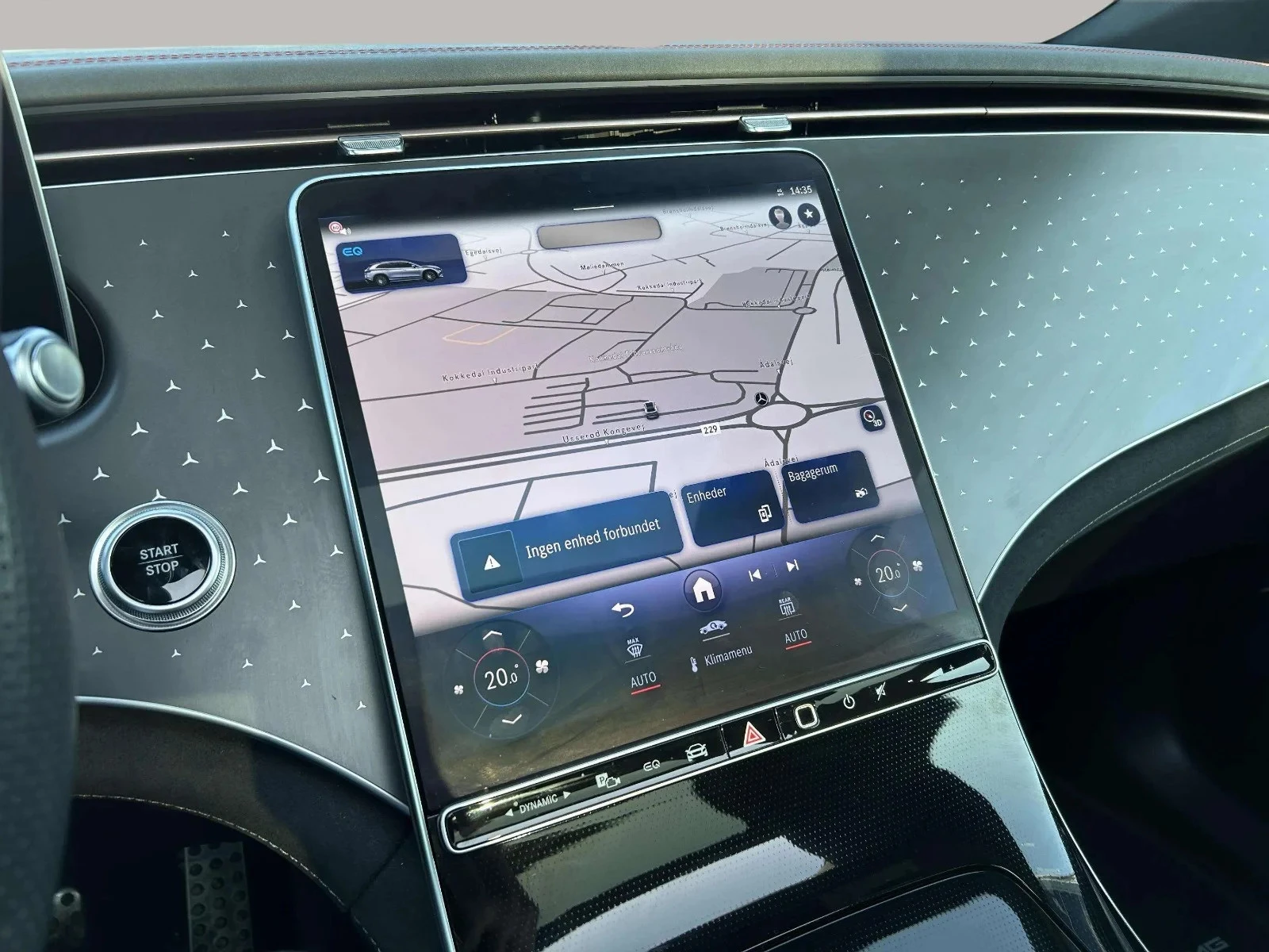 Mercedes-Benz-EQS-image-17