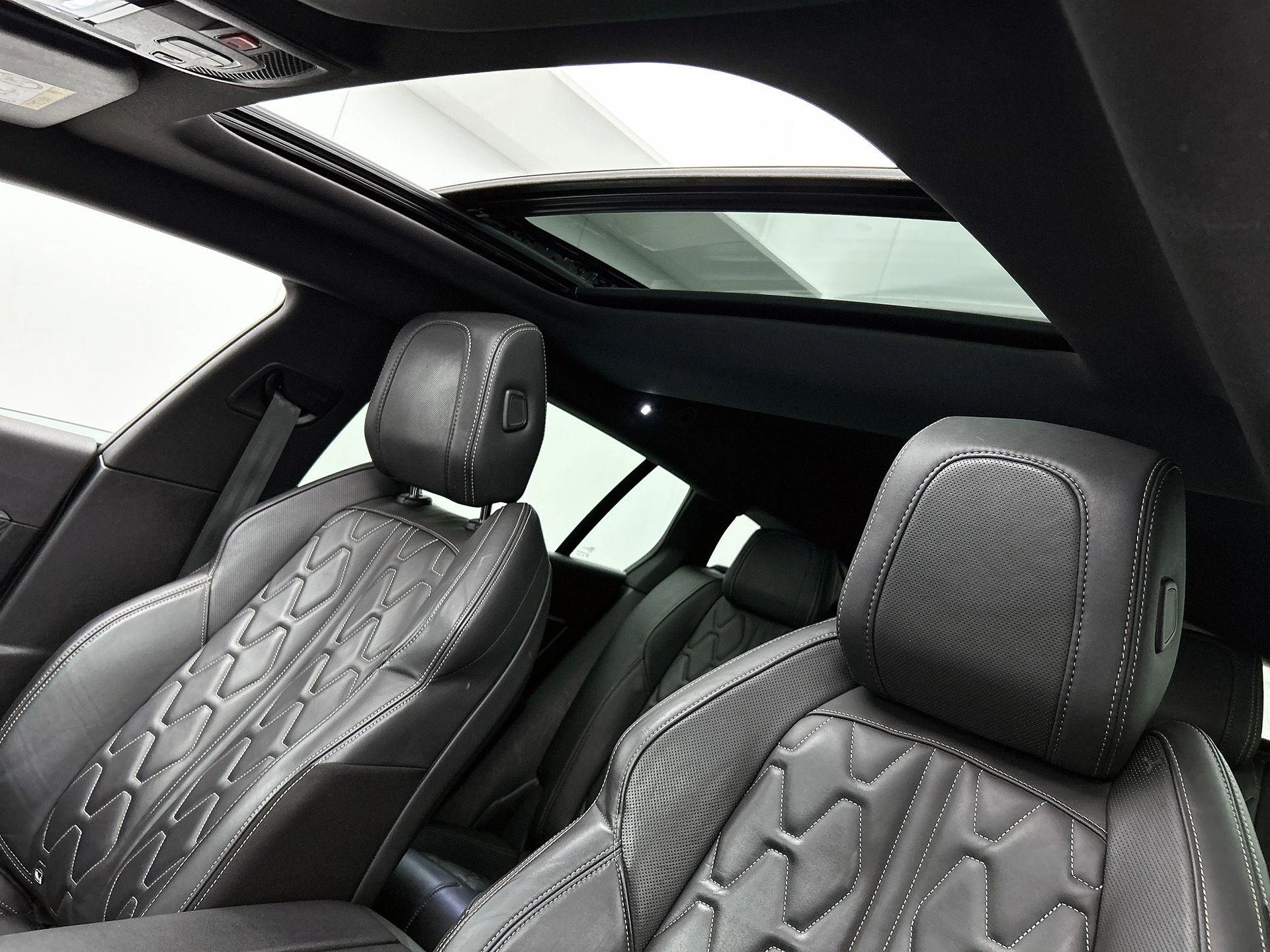 Peugeot-508-image-31