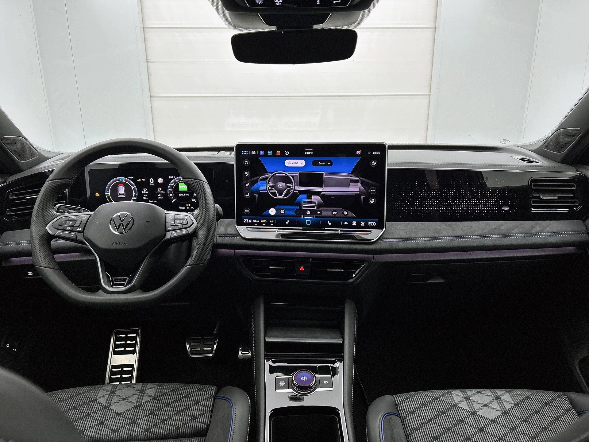 Volkswagen Tiguan 1.5 eHybrid R-Line Edition