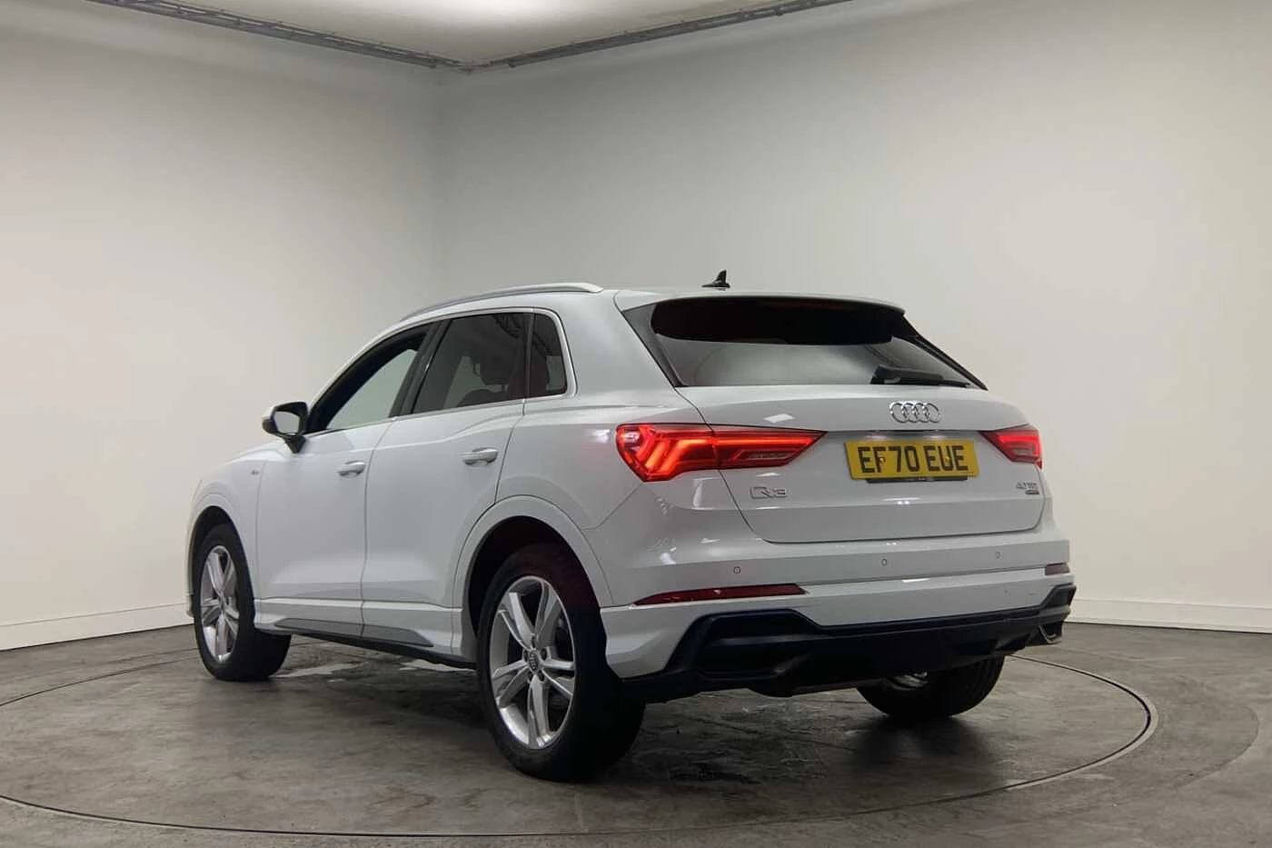 Audi-Q3-image-2