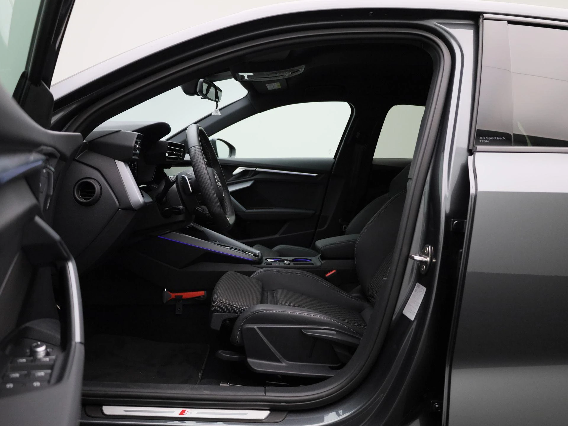 Audi A3 Sportback 40 TFSI e S edition 204 PK