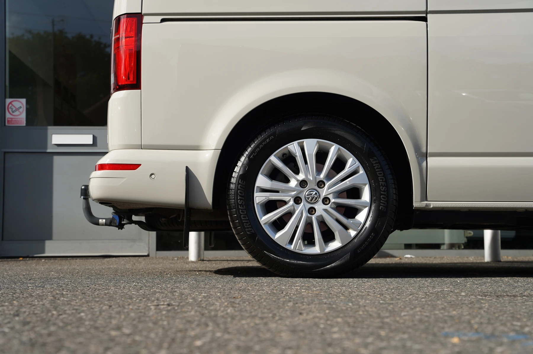 Volkswagen-California-image-39