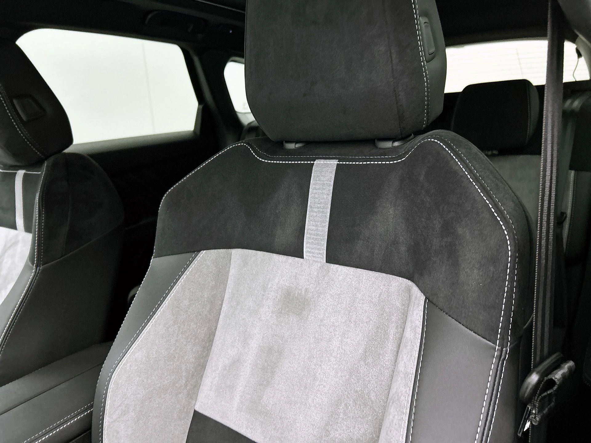 Opel-Grandland-image-8