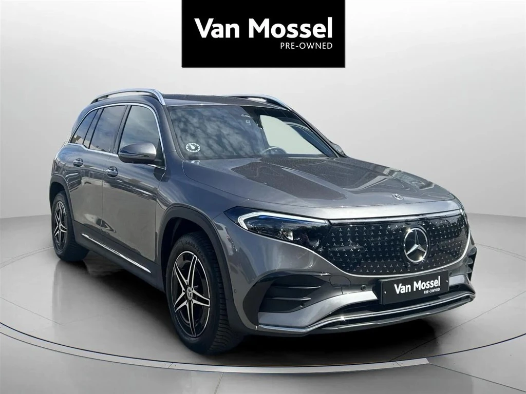 Mercedes-Benz-EQB-image-2
